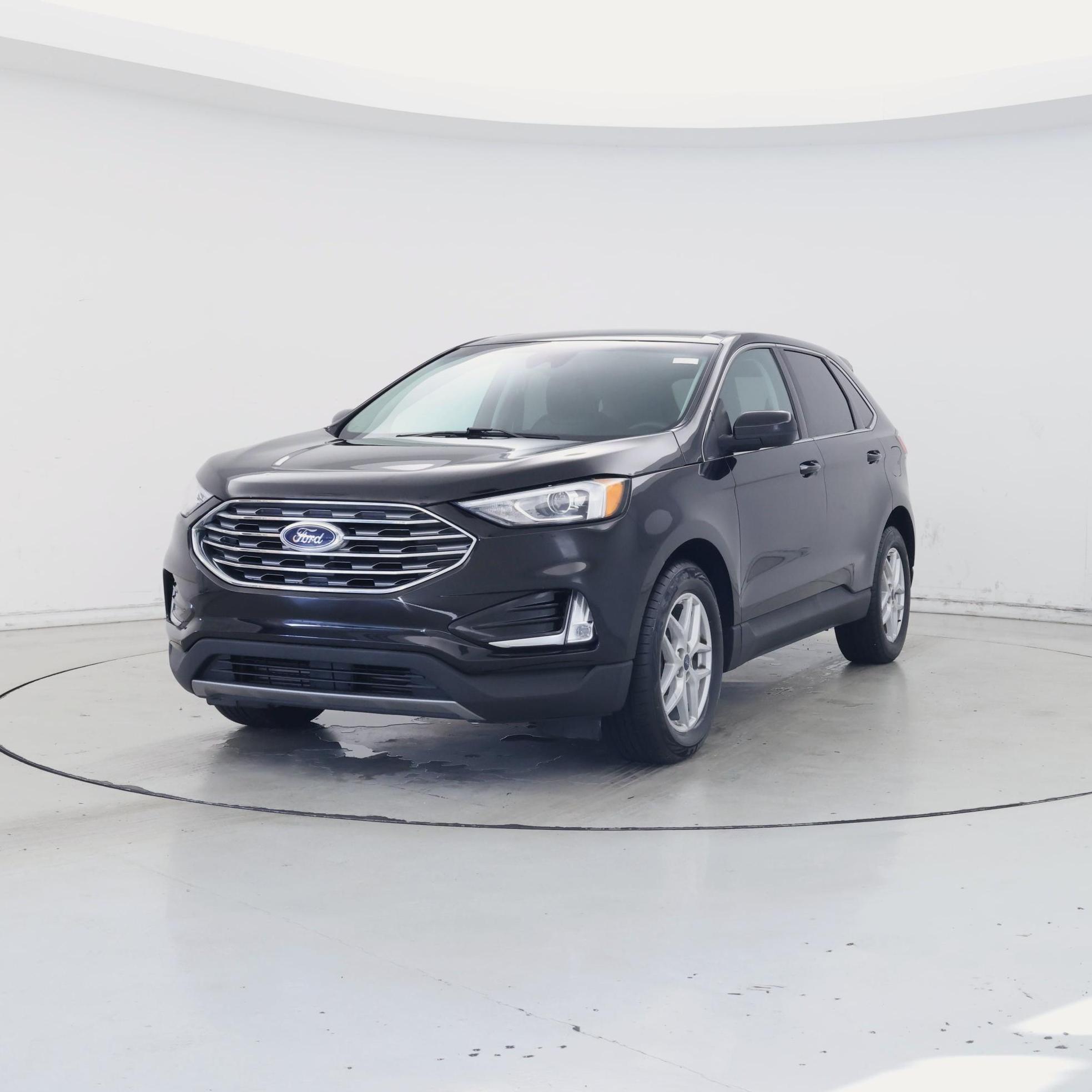 Thumbnail: 2021 Ford Edge - 4