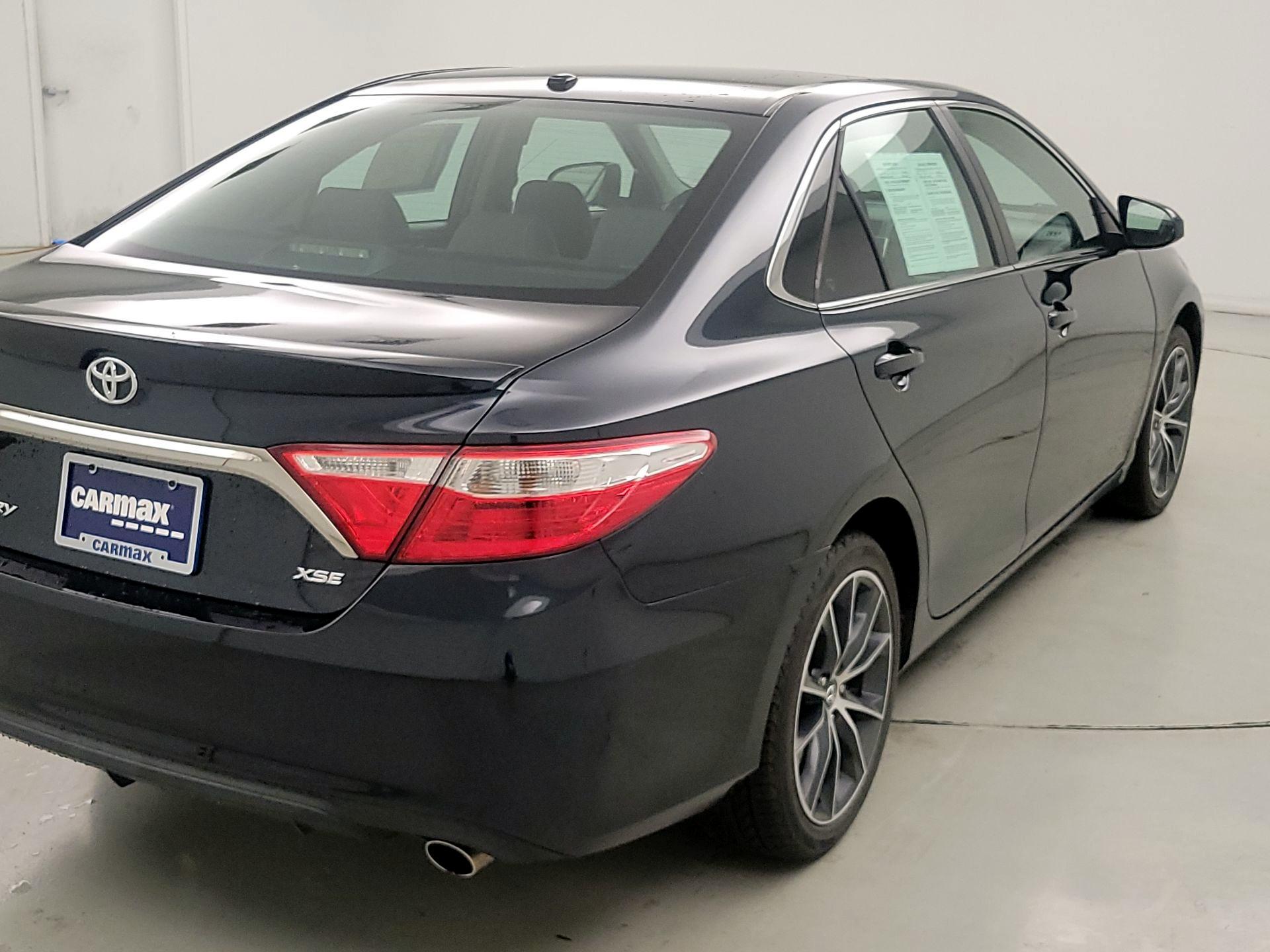 Thumbnail: 2017 Toyota Camry - 5