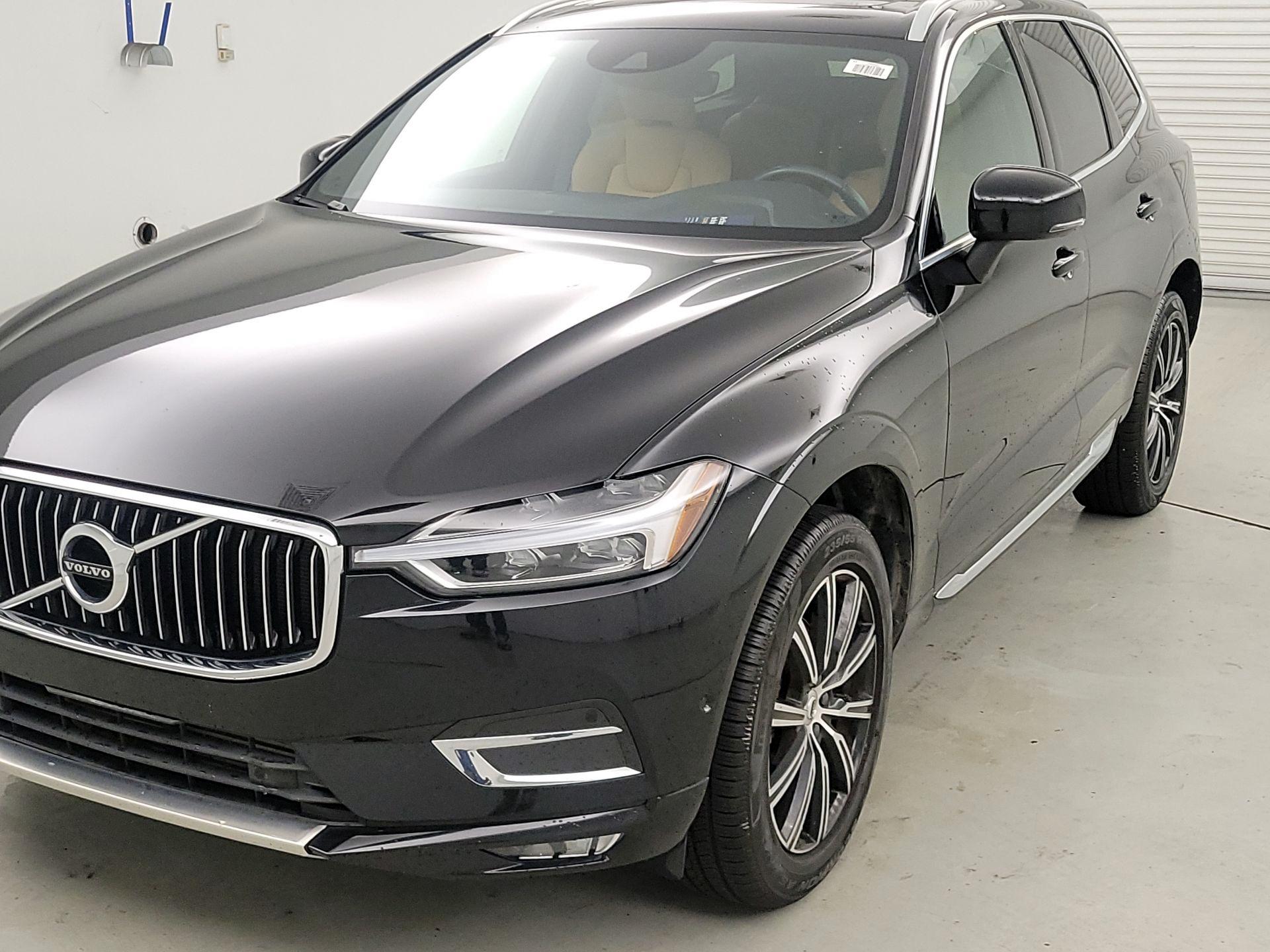 Thumbnail: 2019 Volvo XC60 - 3