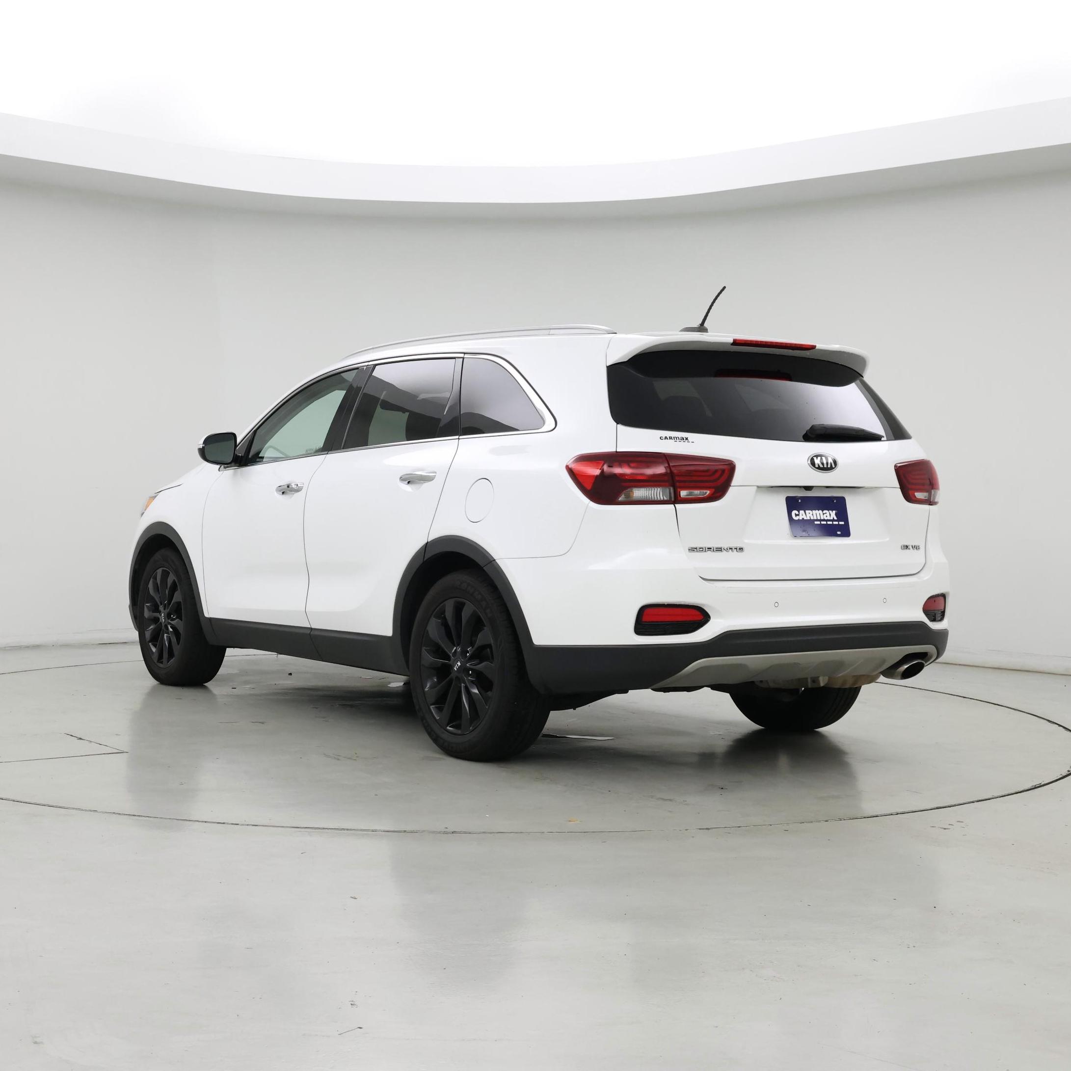 Thumbnail: 2020 Kia Sorento - 2