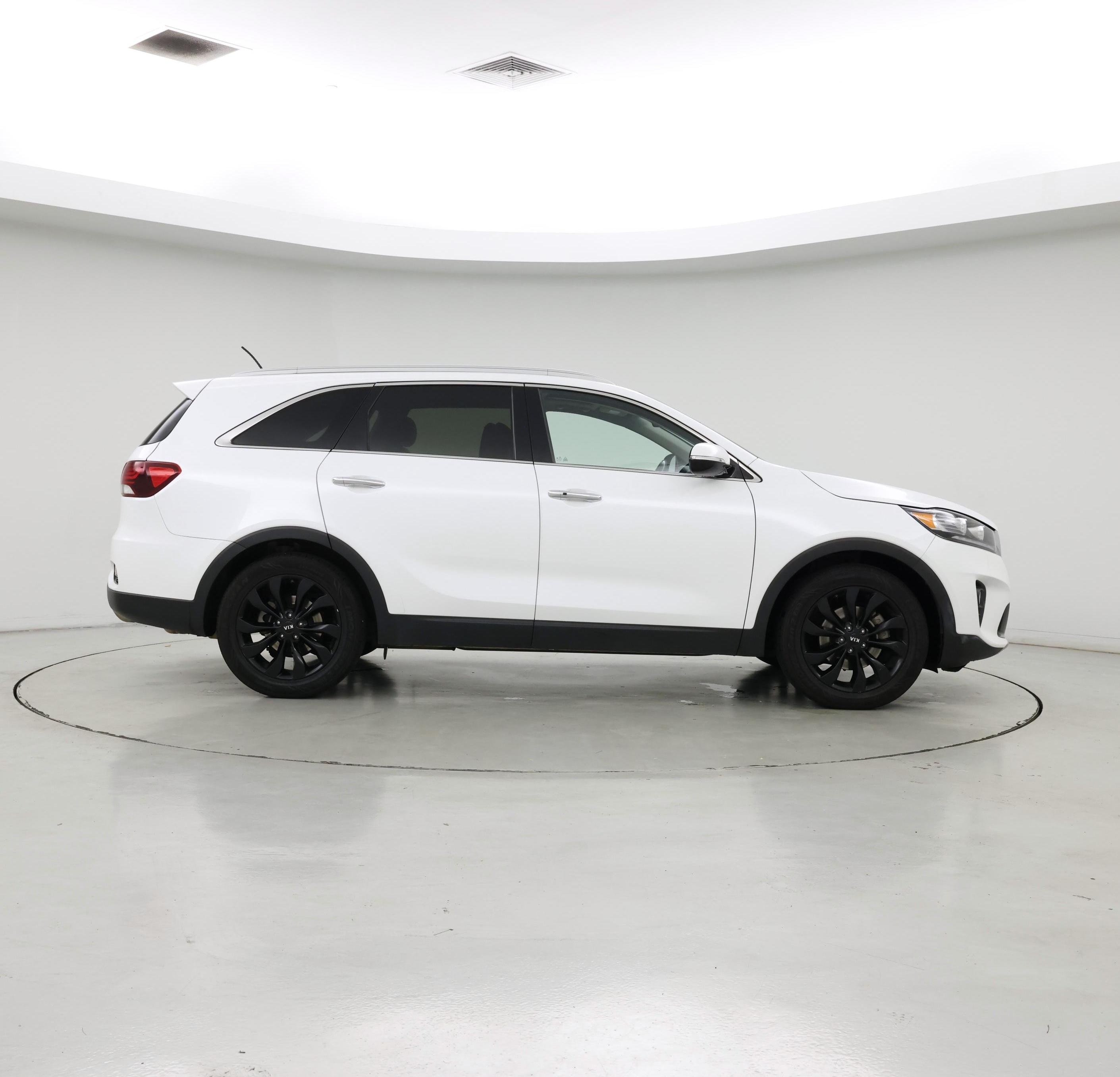 Thumbnail: 2020 Kia Sorento - 7