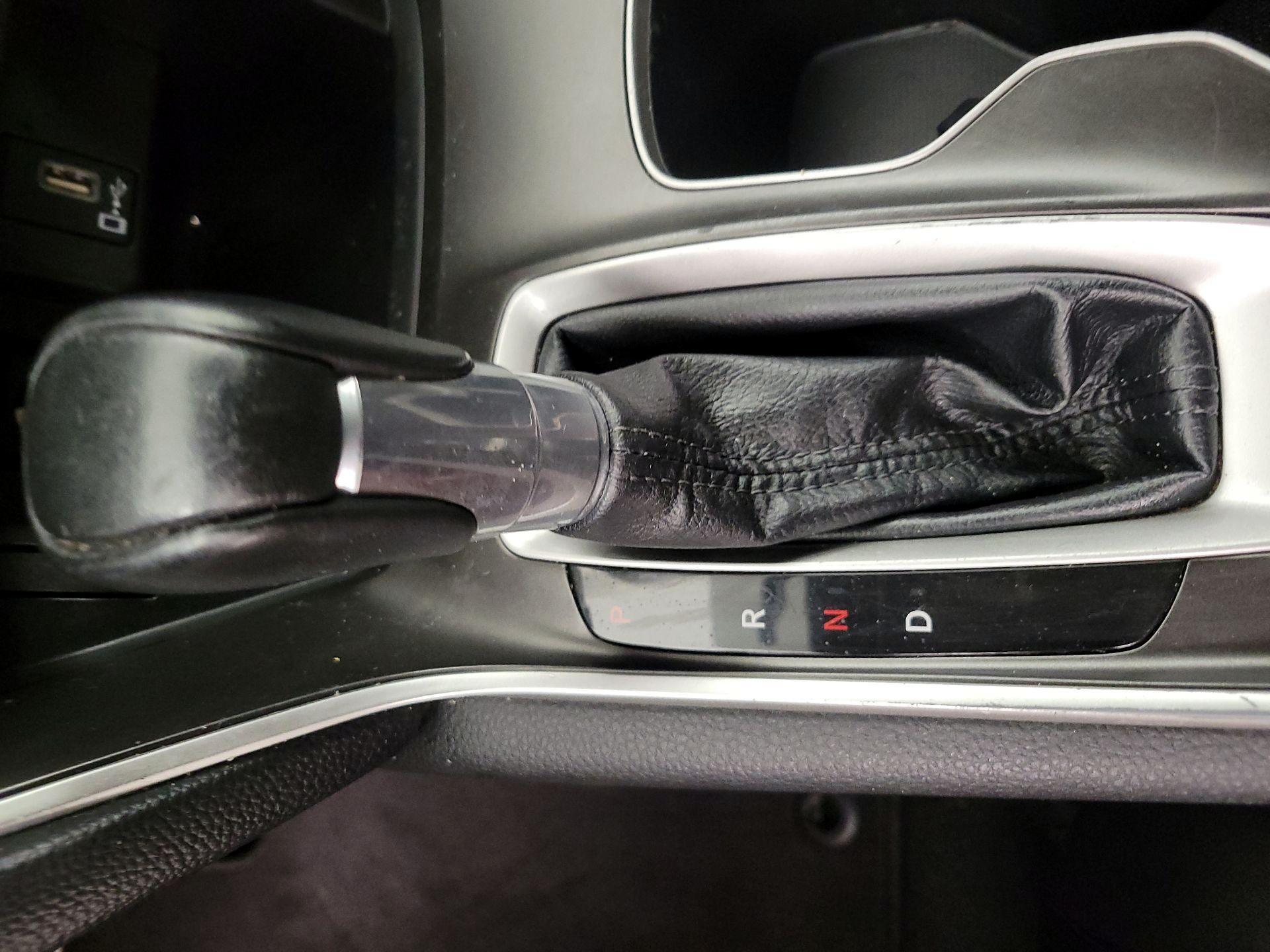 Thumbnail: 2019 Honda Accord - 17