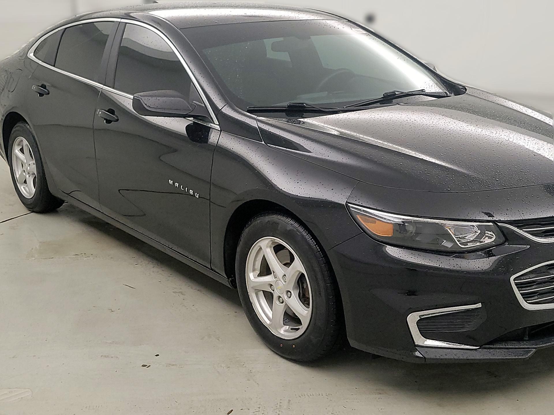 Thumbnail: 2018 Chevrolet Malibu - 1