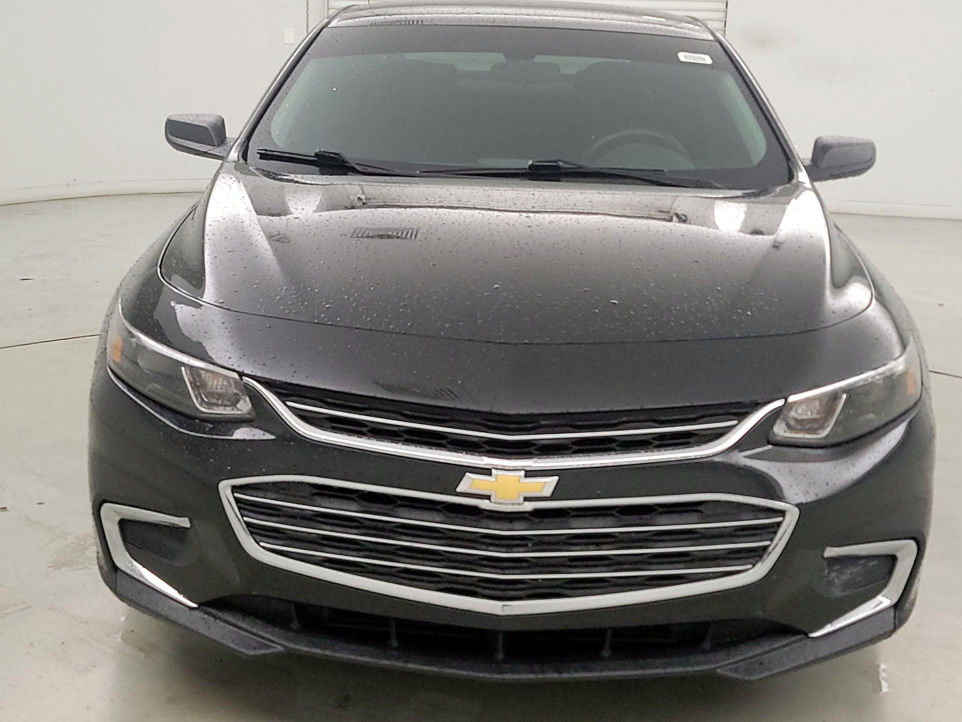 Thumbnail: 2018 Chevrolet Malibu - 2