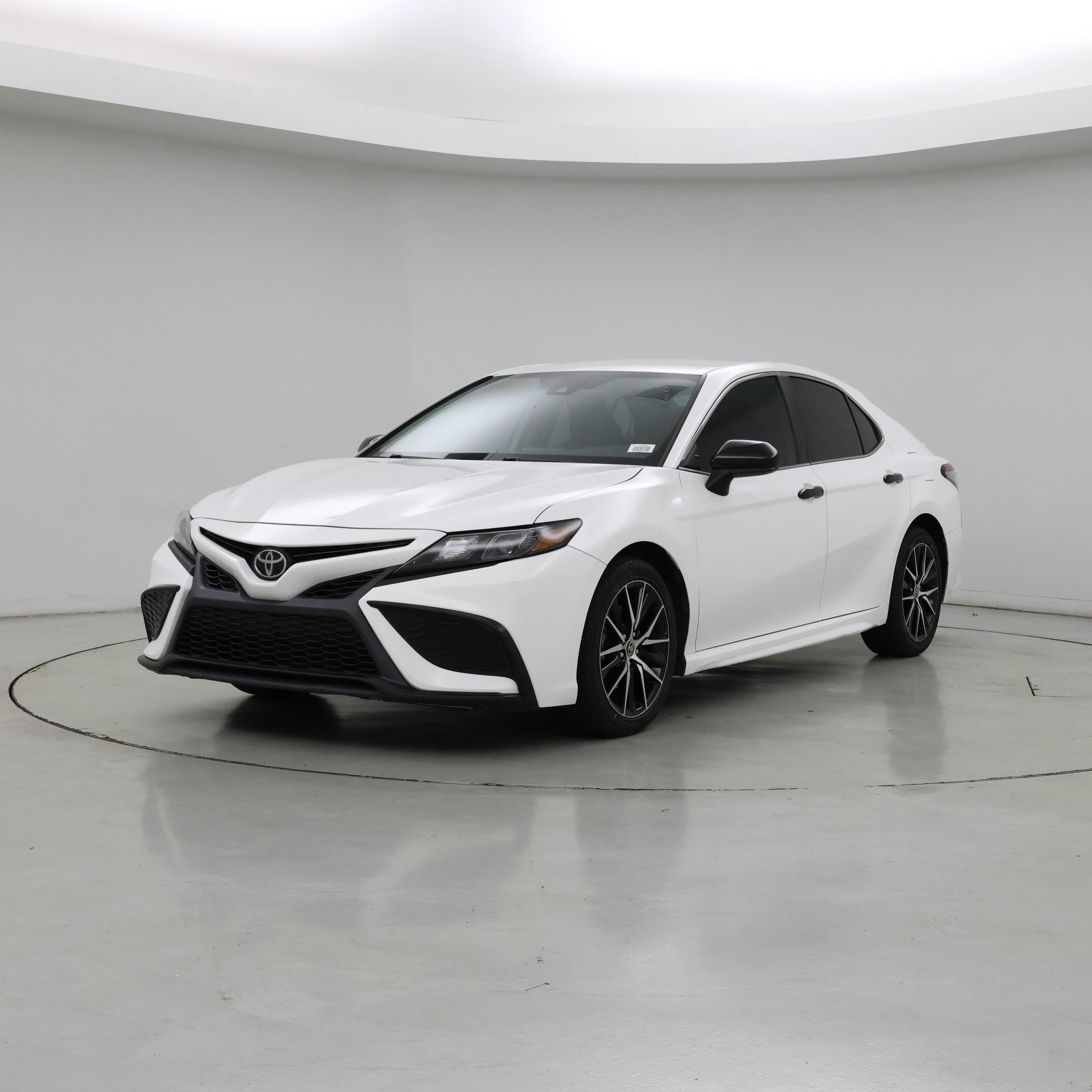 Thumbnail: 2021 Toyota Camry - 4