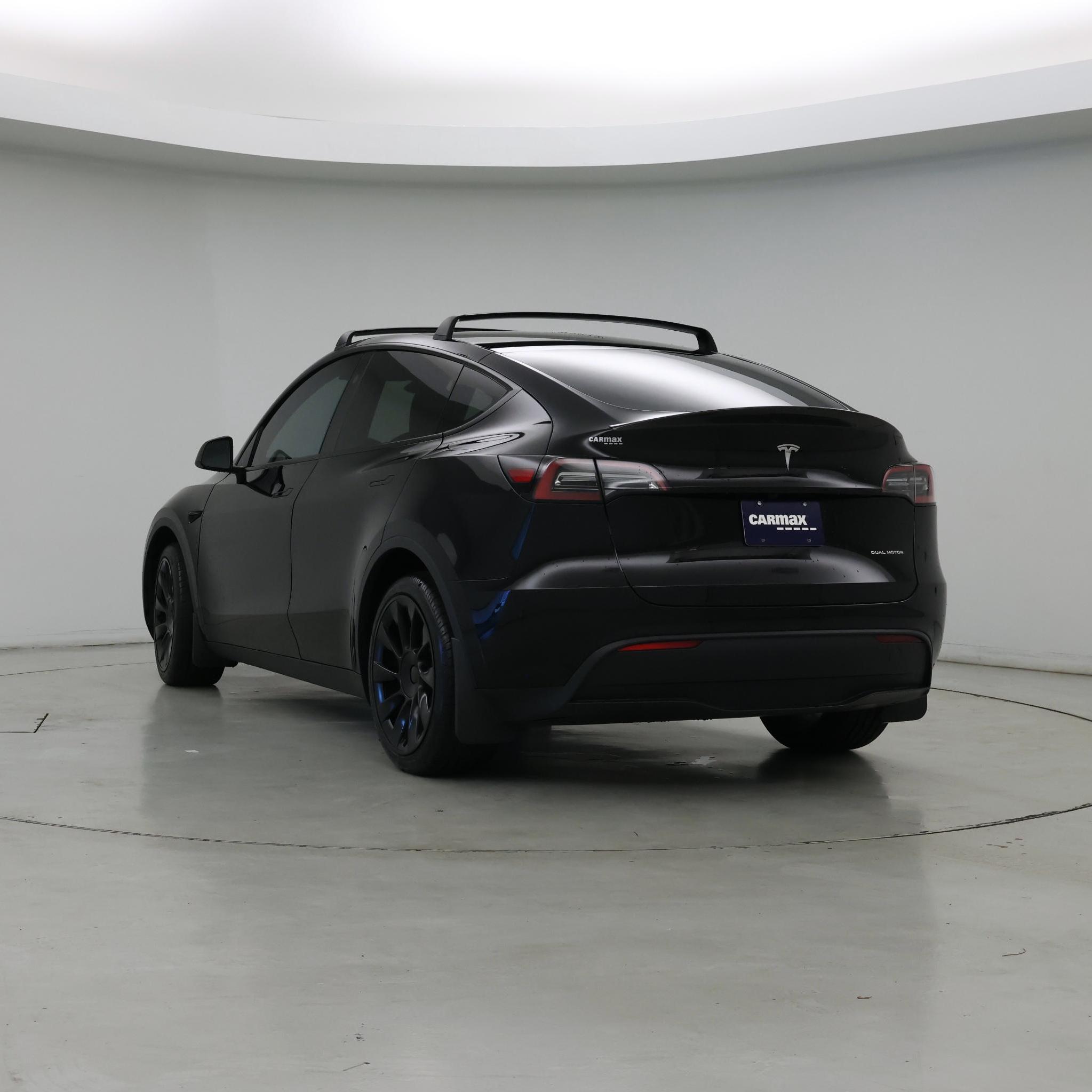 Thumbnail: 2023 Tesla Model Y - 2