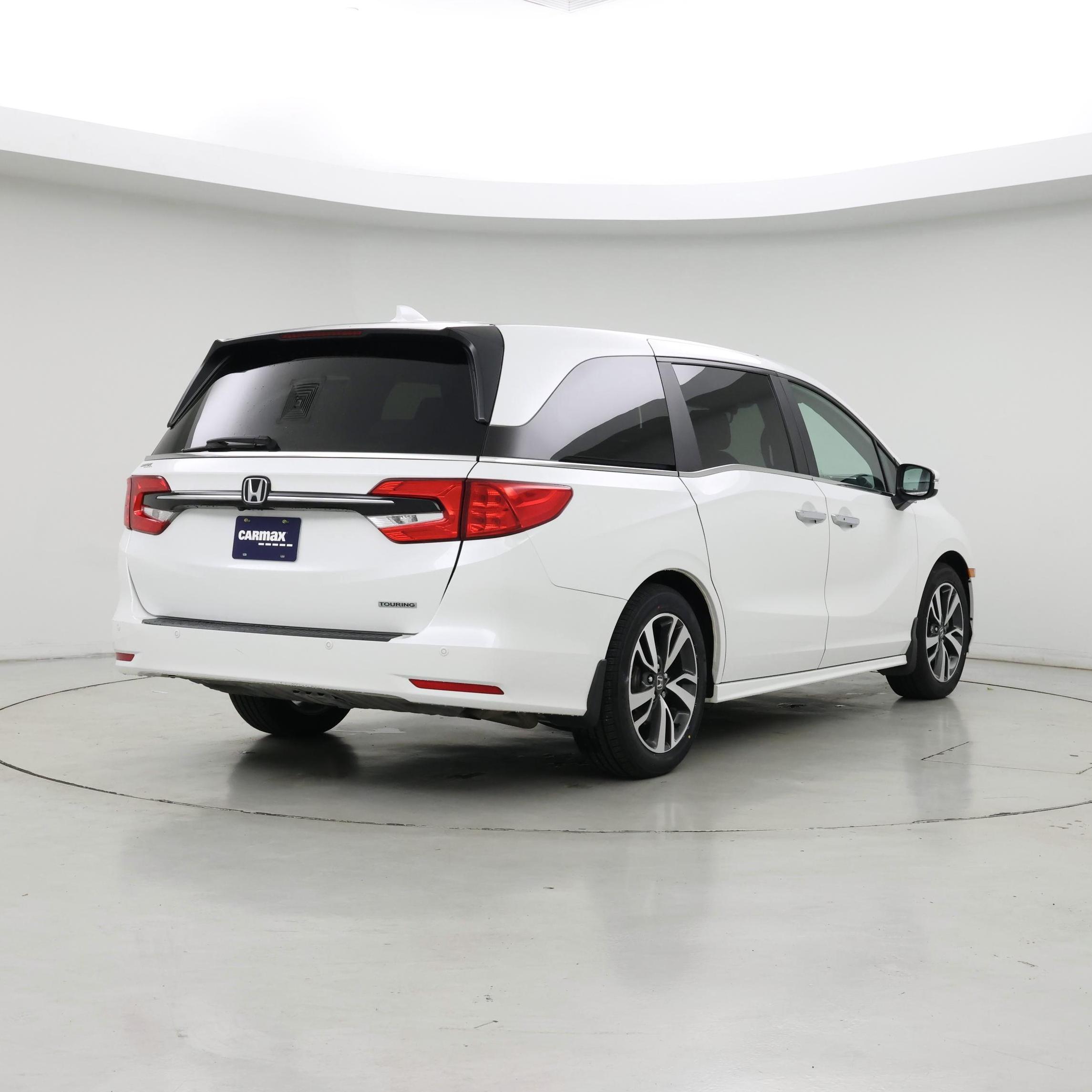 Thumbnail: 2021 Honda Odyssey - 8