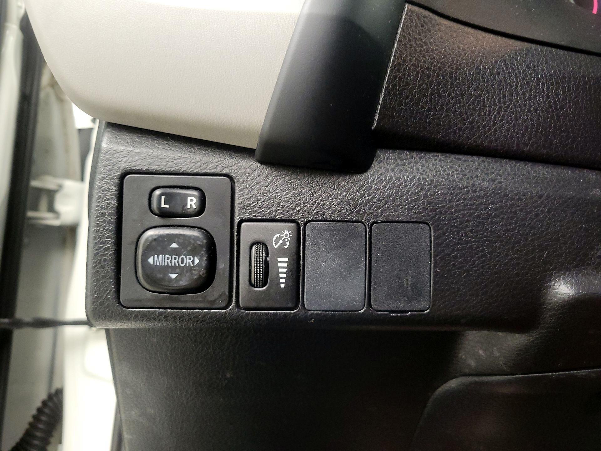 Thumbnail: 2019 Toyota Corolla - 13