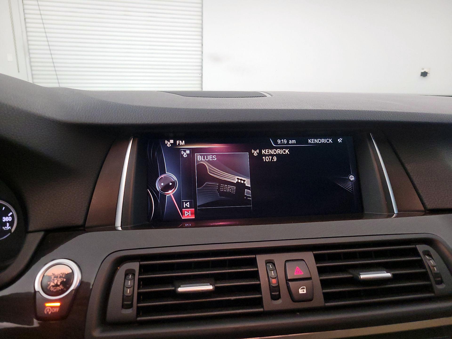 Thumbnail: 2016 BMW 5 Series - 15