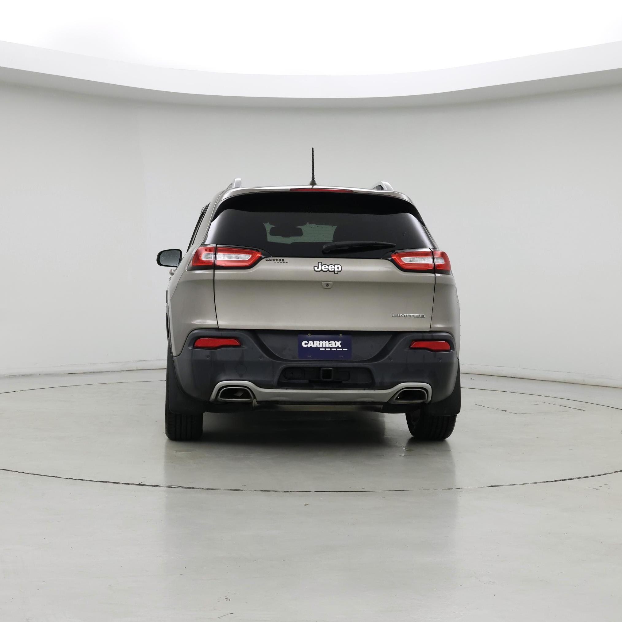Thumbnail: 2017 Jeep Cherokee - 6
