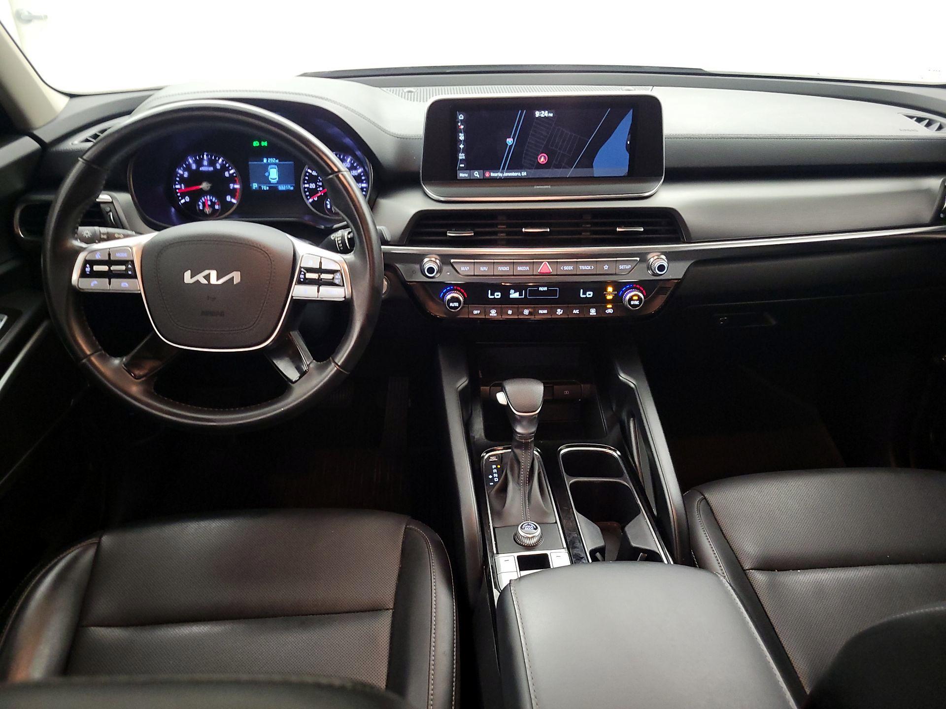 Thumbnail: 2022 Kia Telluride - 8