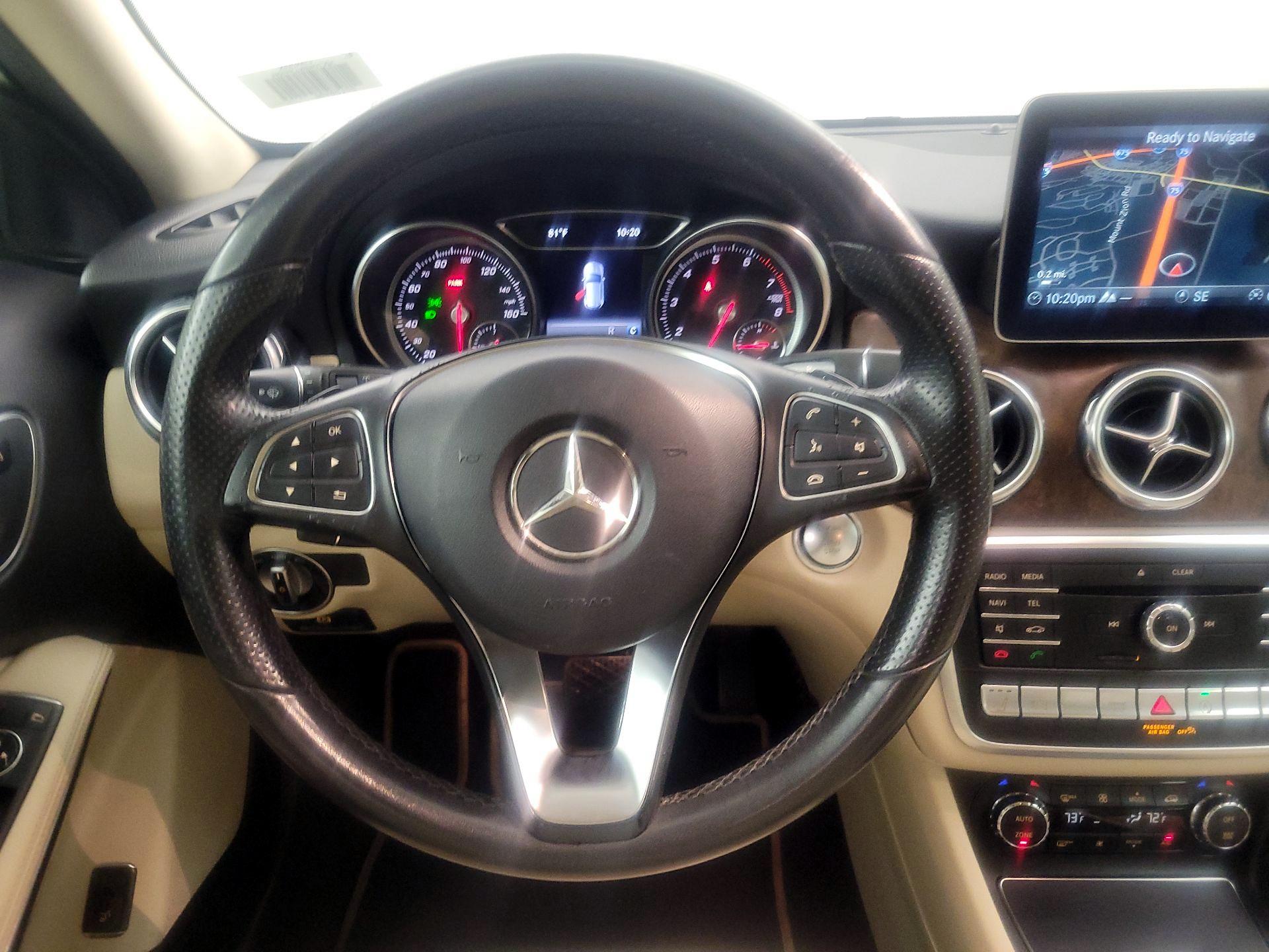 Thumbnail: 2018 Mercedes-Benz GLA - 10