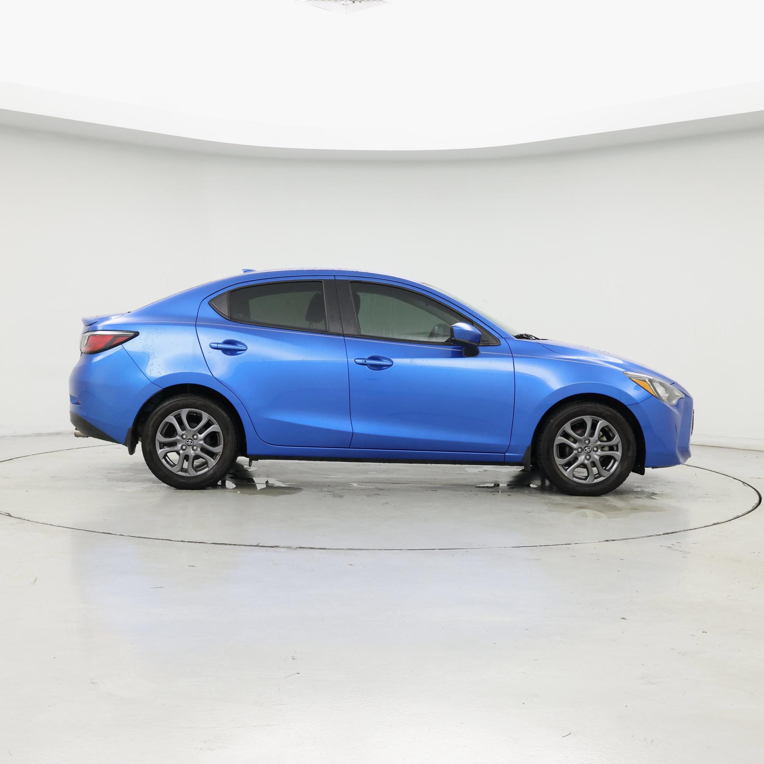 Thumbnail: 2020 Toyota Yaris - 7
