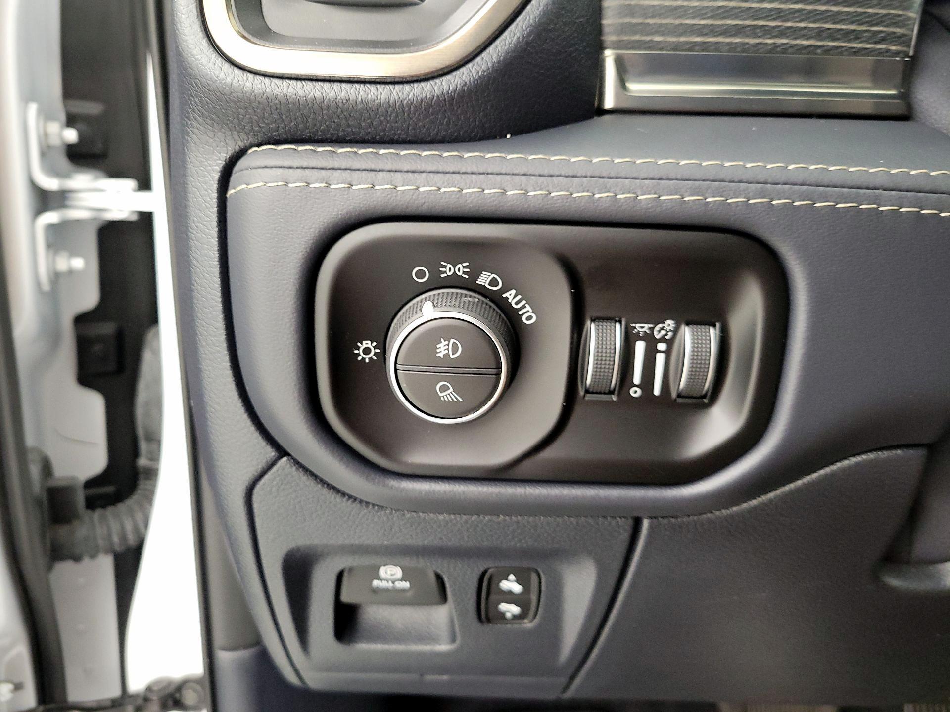 Thumbnail: 2021 RAM 1500 - 13