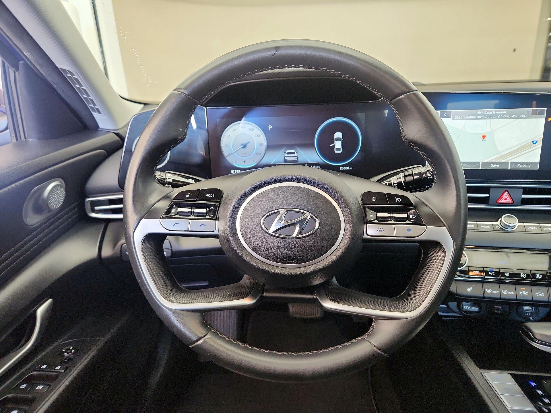 Thumbnail: 2023 Hyundai Elantra - 10