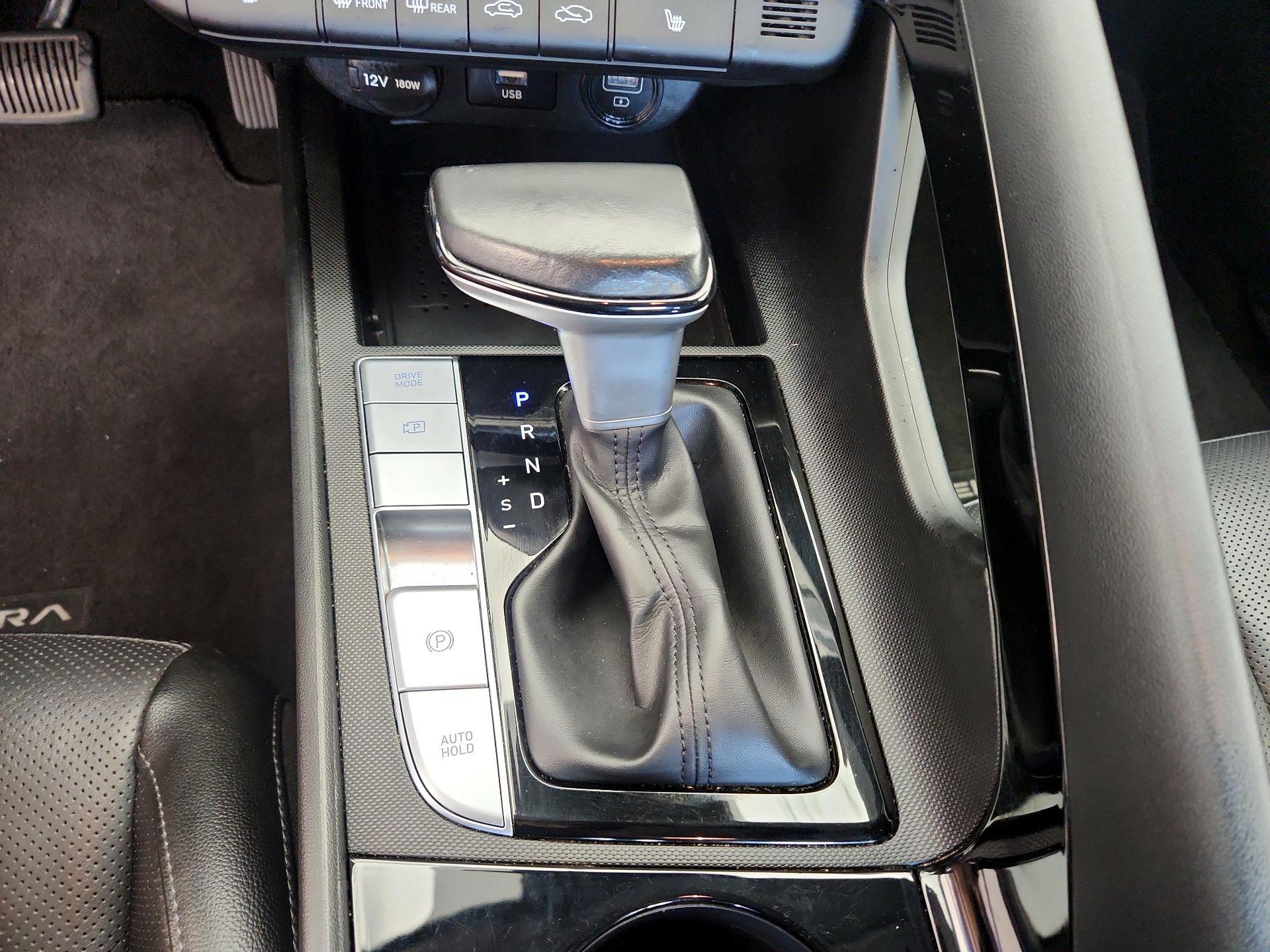 Thumbnail: 2023 Hyundai Elantra - 18