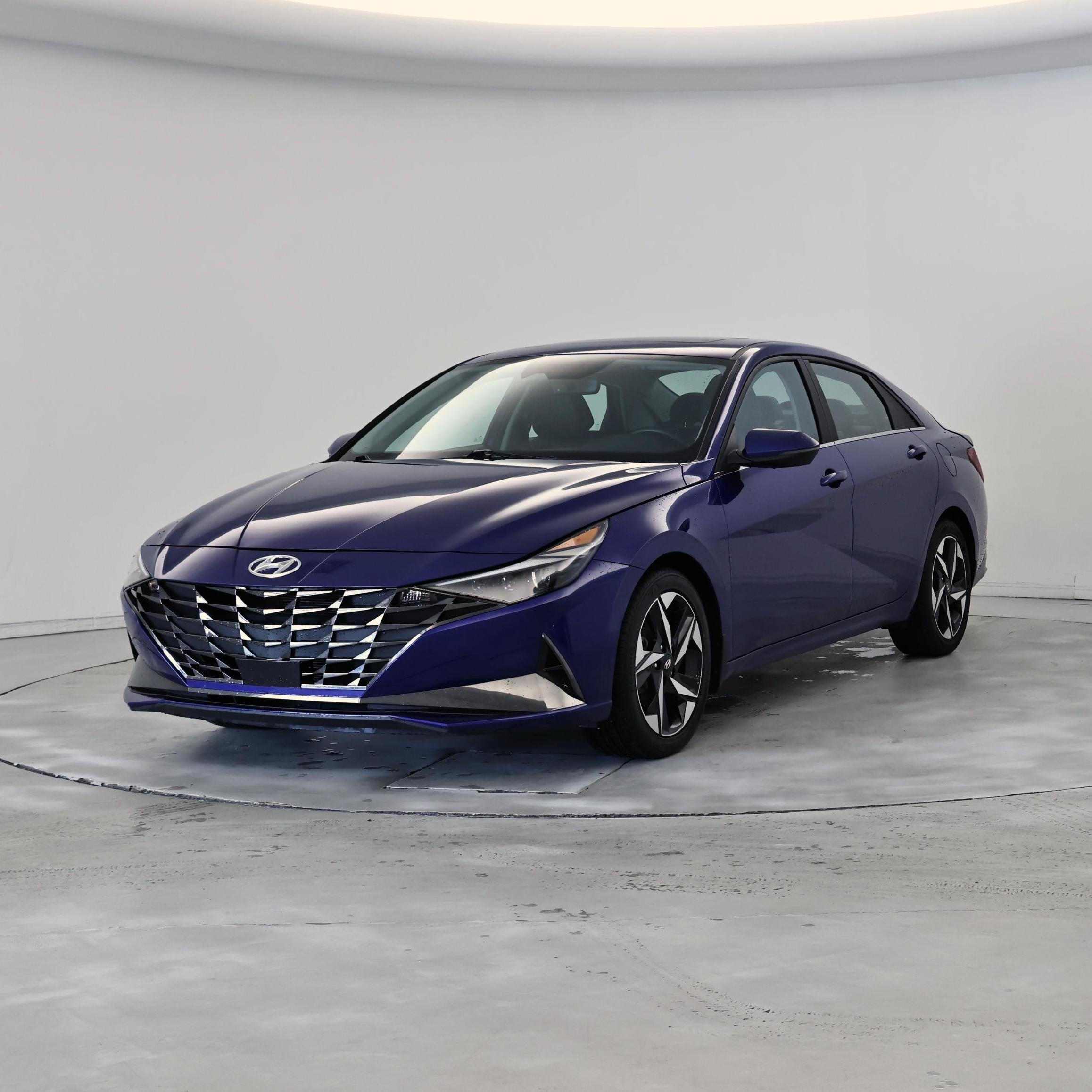 Thumbnail: 2023 Hyundai Elantra - 4