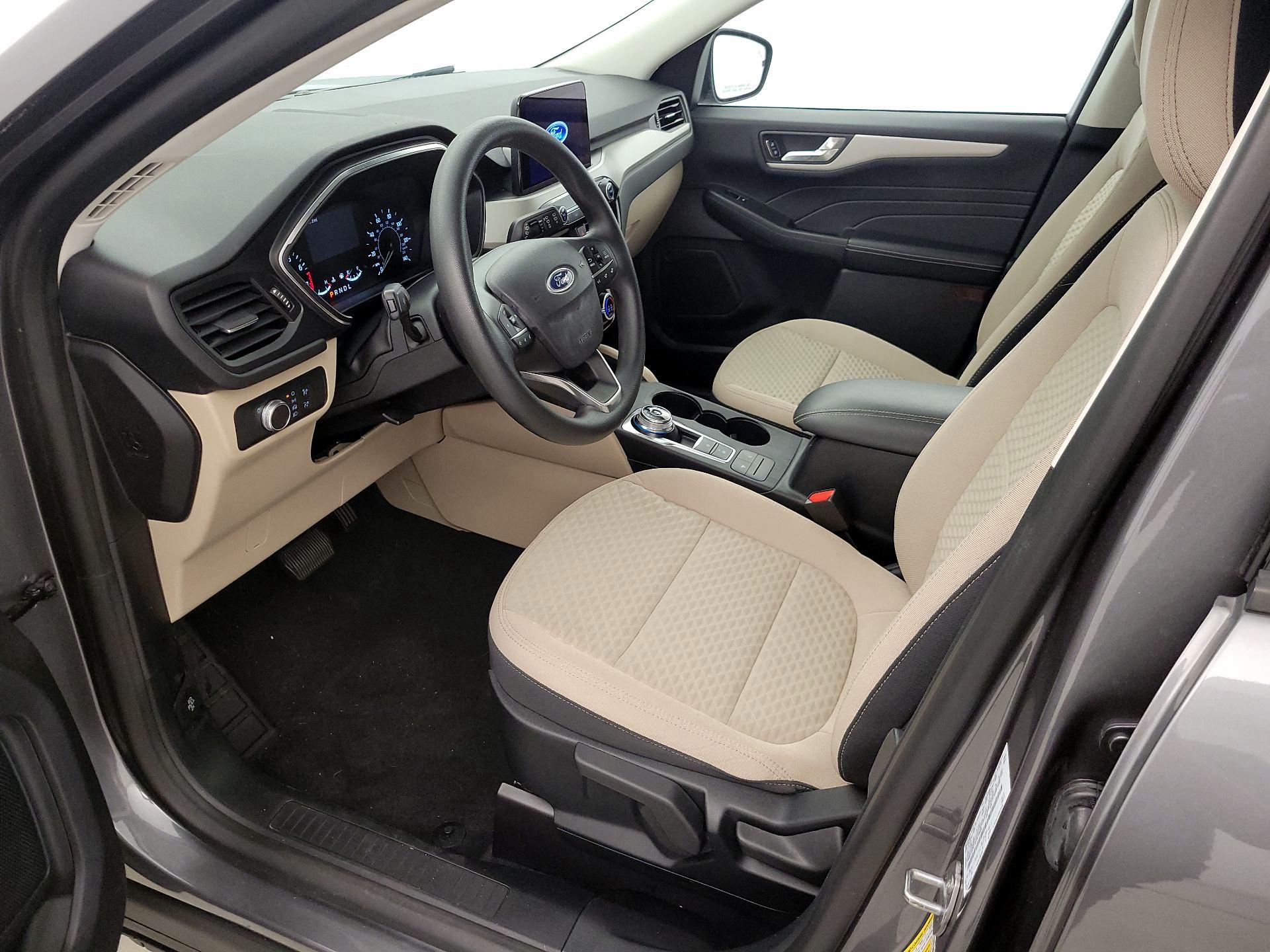 Thumbnail: 2021 Ford Escape - 11