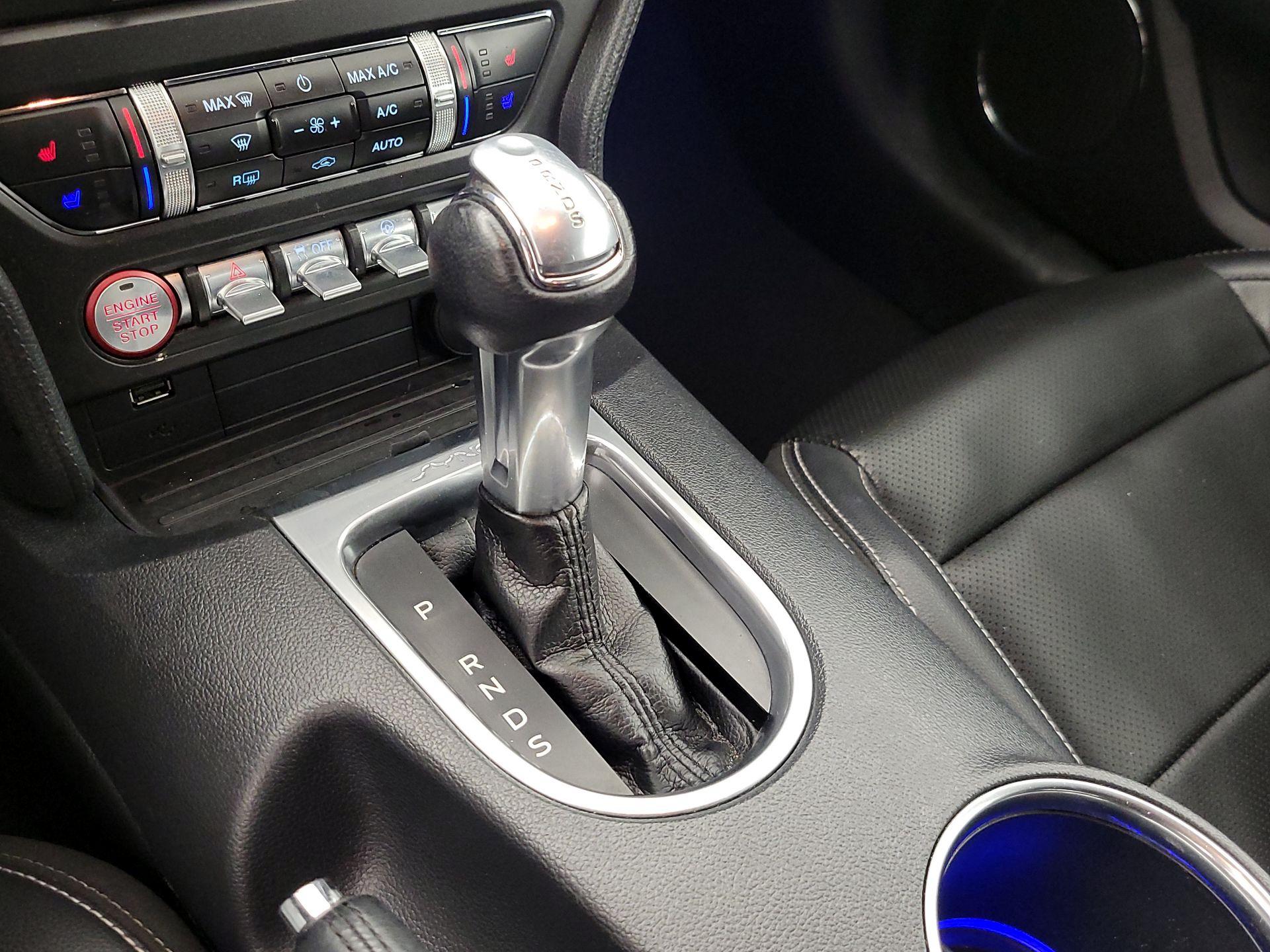 Thumbnail: 2022 Ford Mustang - 17