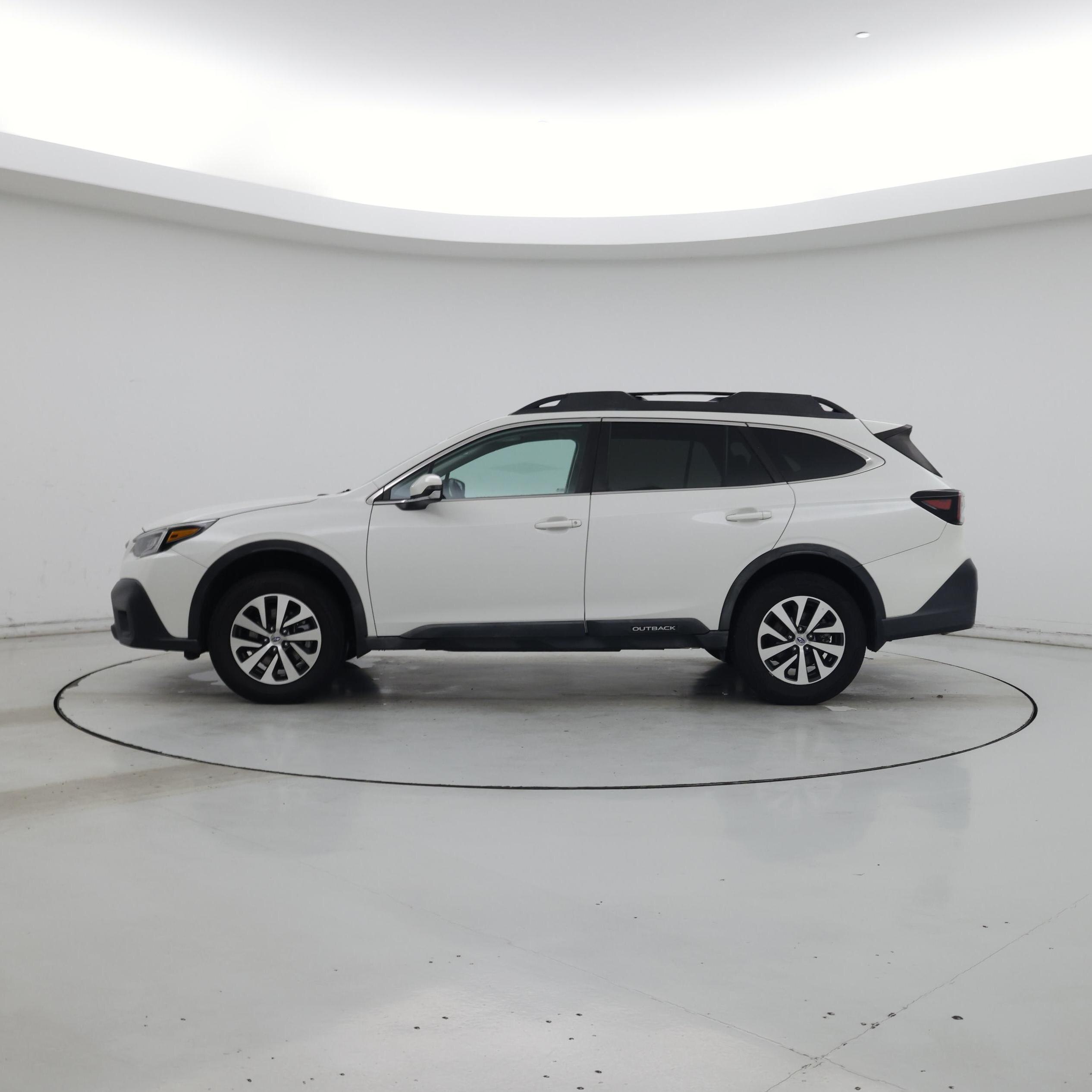 Thumbnail: 2020 Subaru Outback - 3
