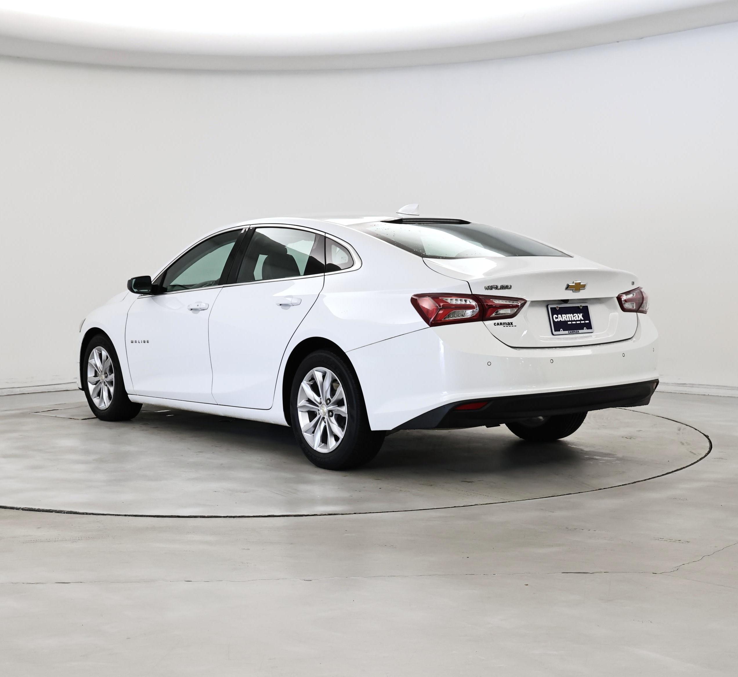 Thumbnail: 2021 Chevrolet Malibu - 2