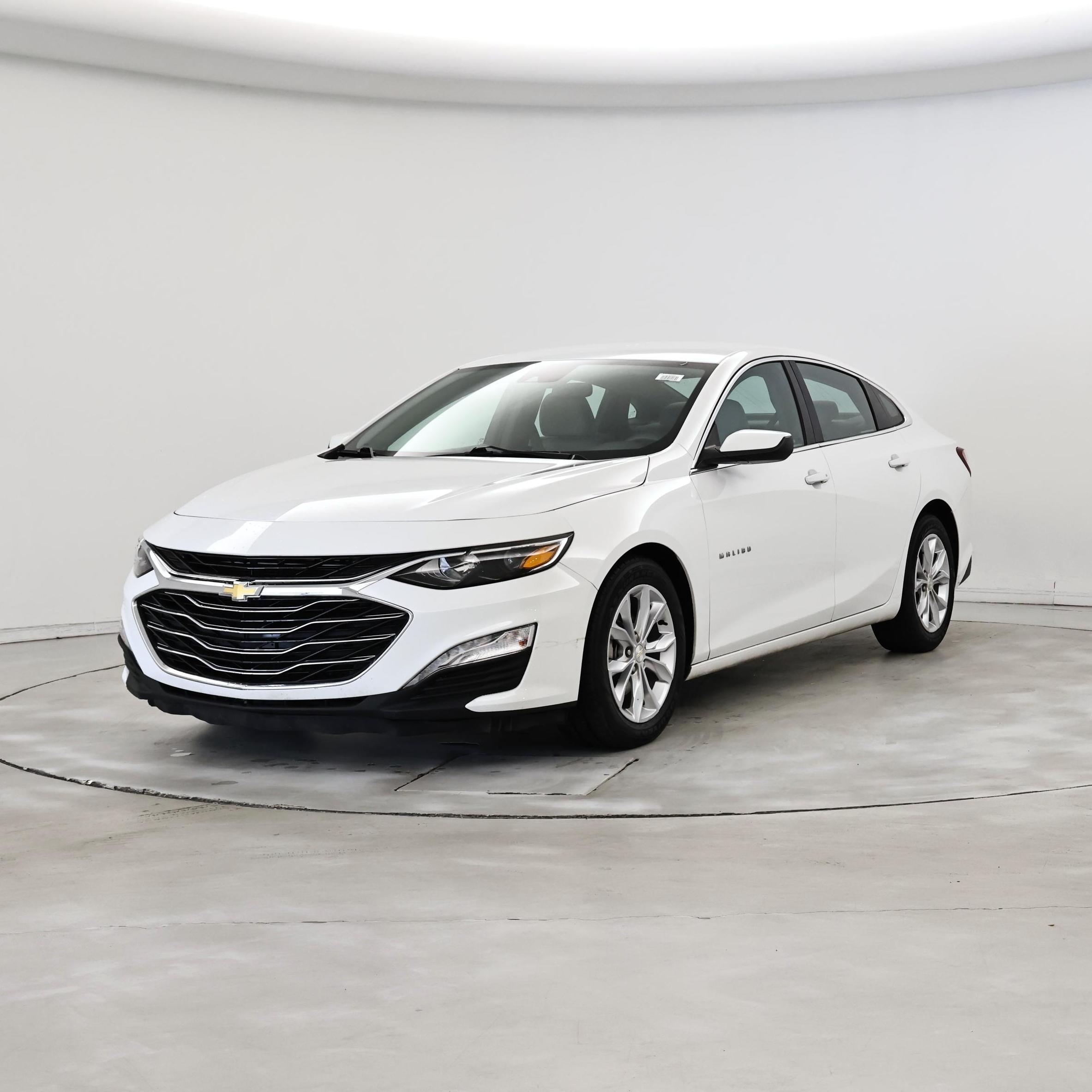 Thumbnail: 2021 Chevrolet Malibu - 4