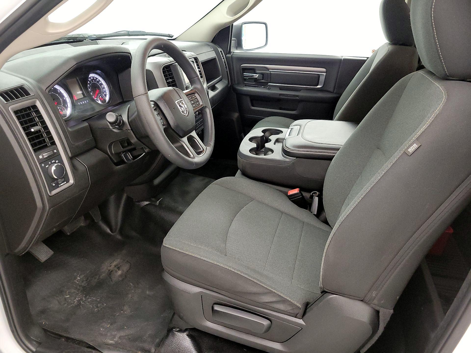 Thumbnail: 2022 RAM 1500 Classic - 11