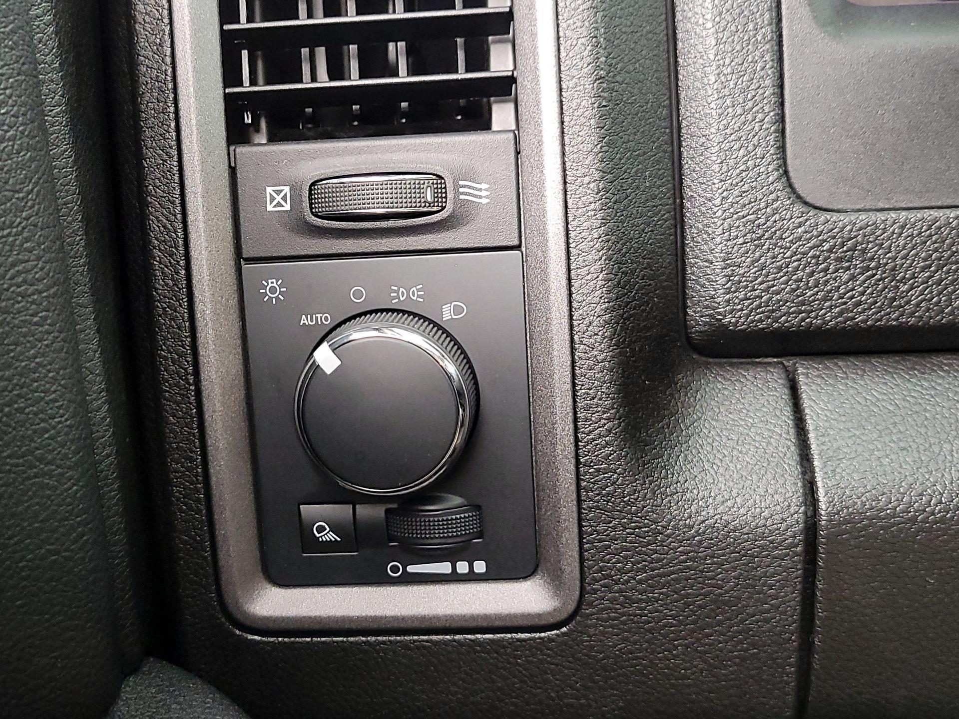 Thumbnail: 2022 RAM 1500 Classic - 13