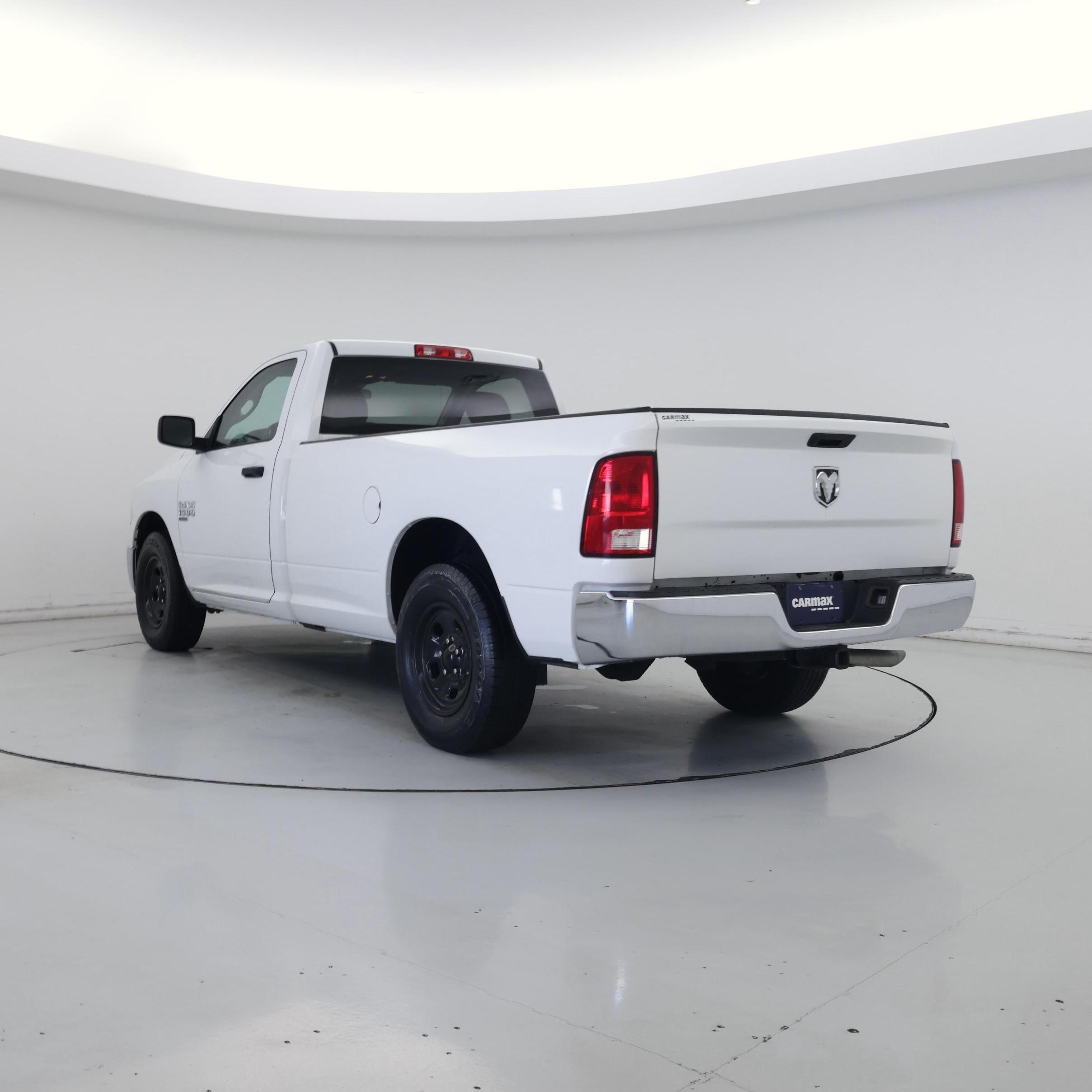 Thumbnail: 2022 RAM 1500 Classic - 2
