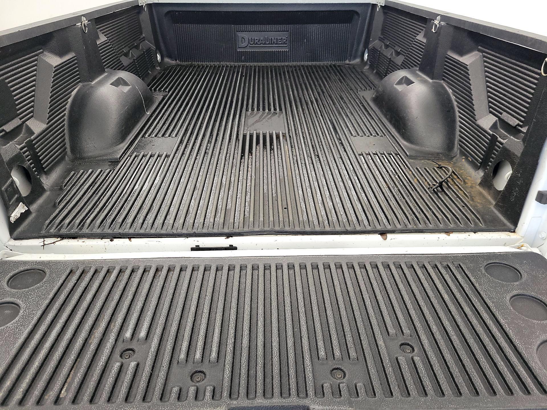 Thumbnail: 2022 RAM 1500 Classic - 19