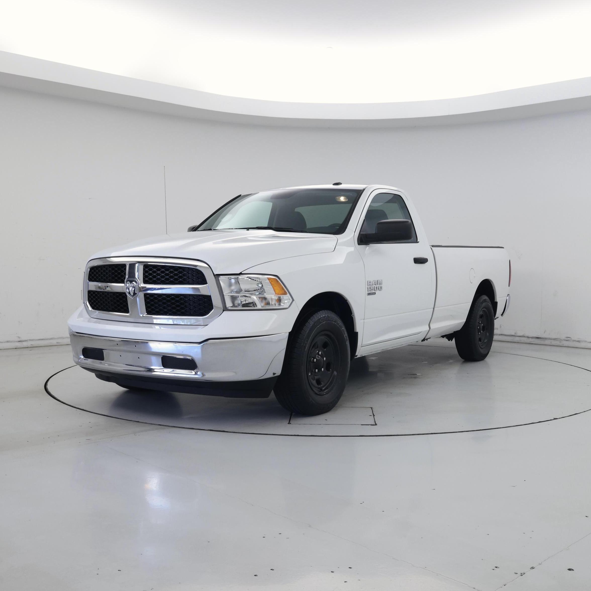 Thumbnail: 2022 RAM 1500 Classic - 4