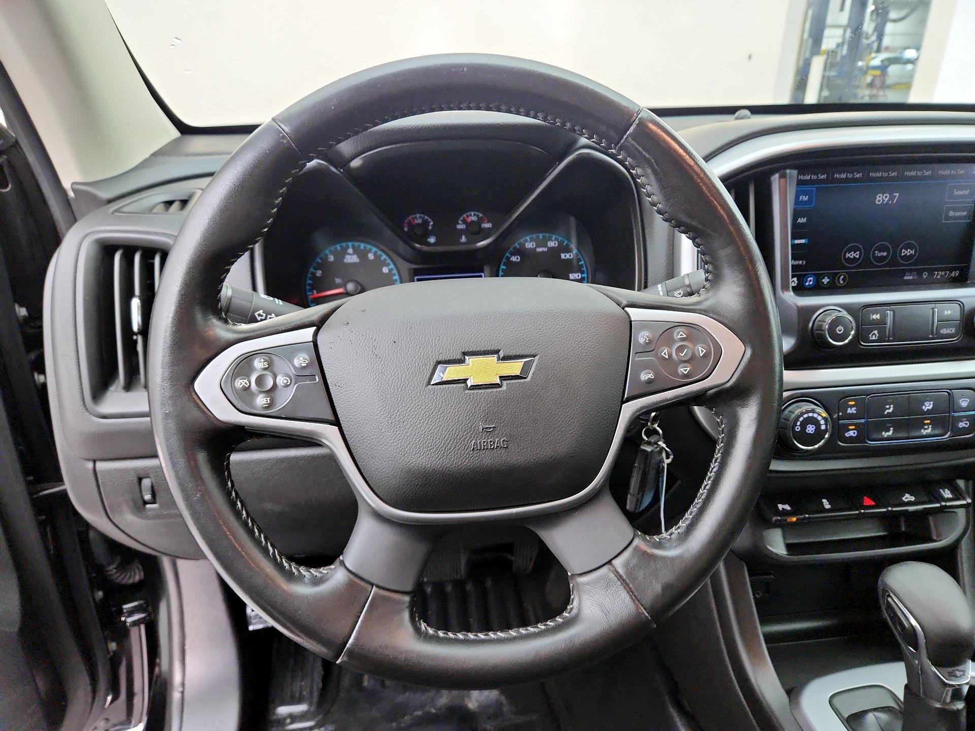 Thumbnail: 2022 Chevrolet Colorado - 10