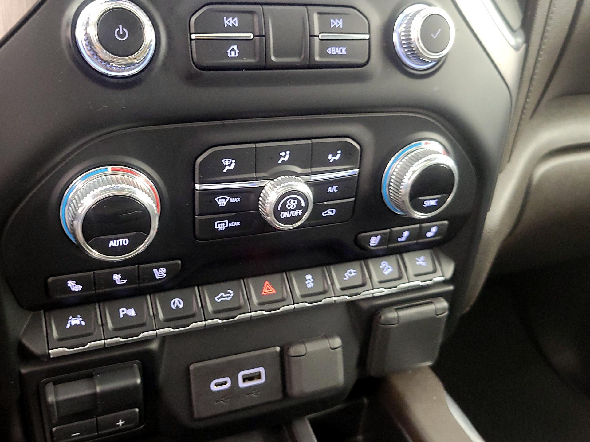 Thumbnail: 2020 GMC Sierra 1500 - 17