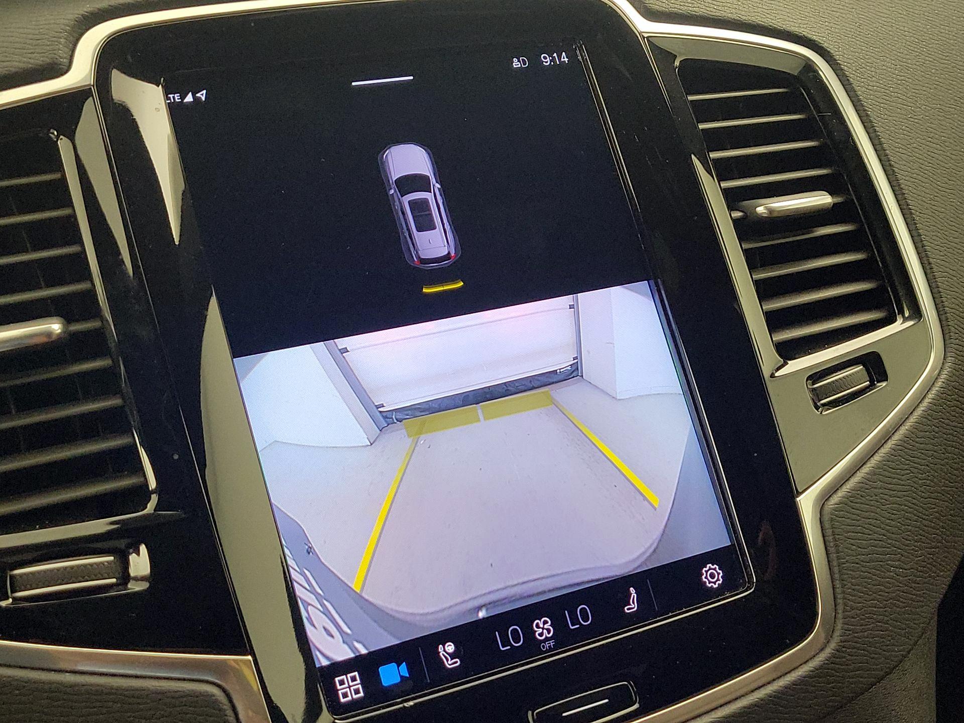 Thumbnail: 2023 Volvo XC90 - 14