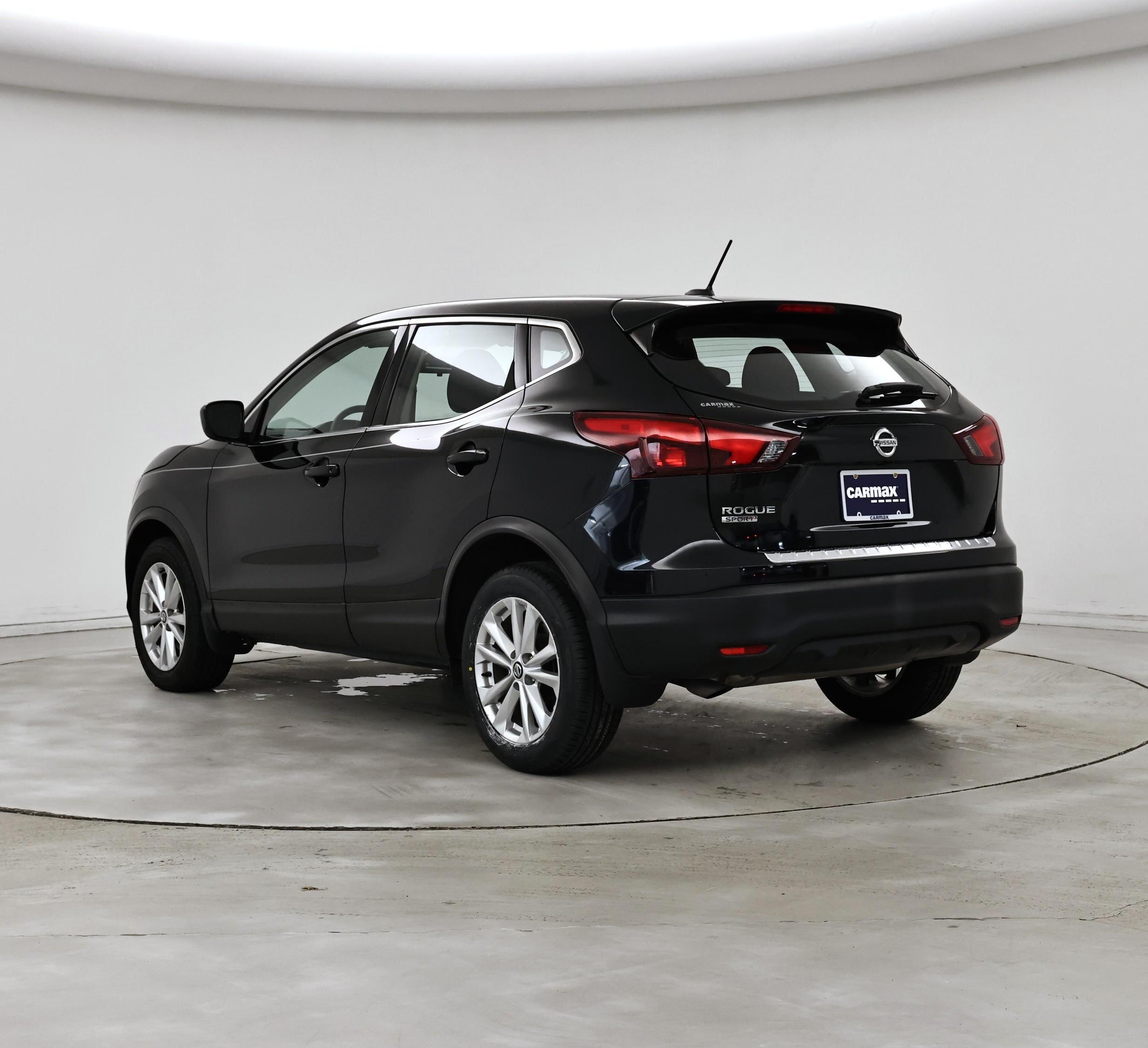 Thumbnail: 2019 Nissan Rogue Sport - 2