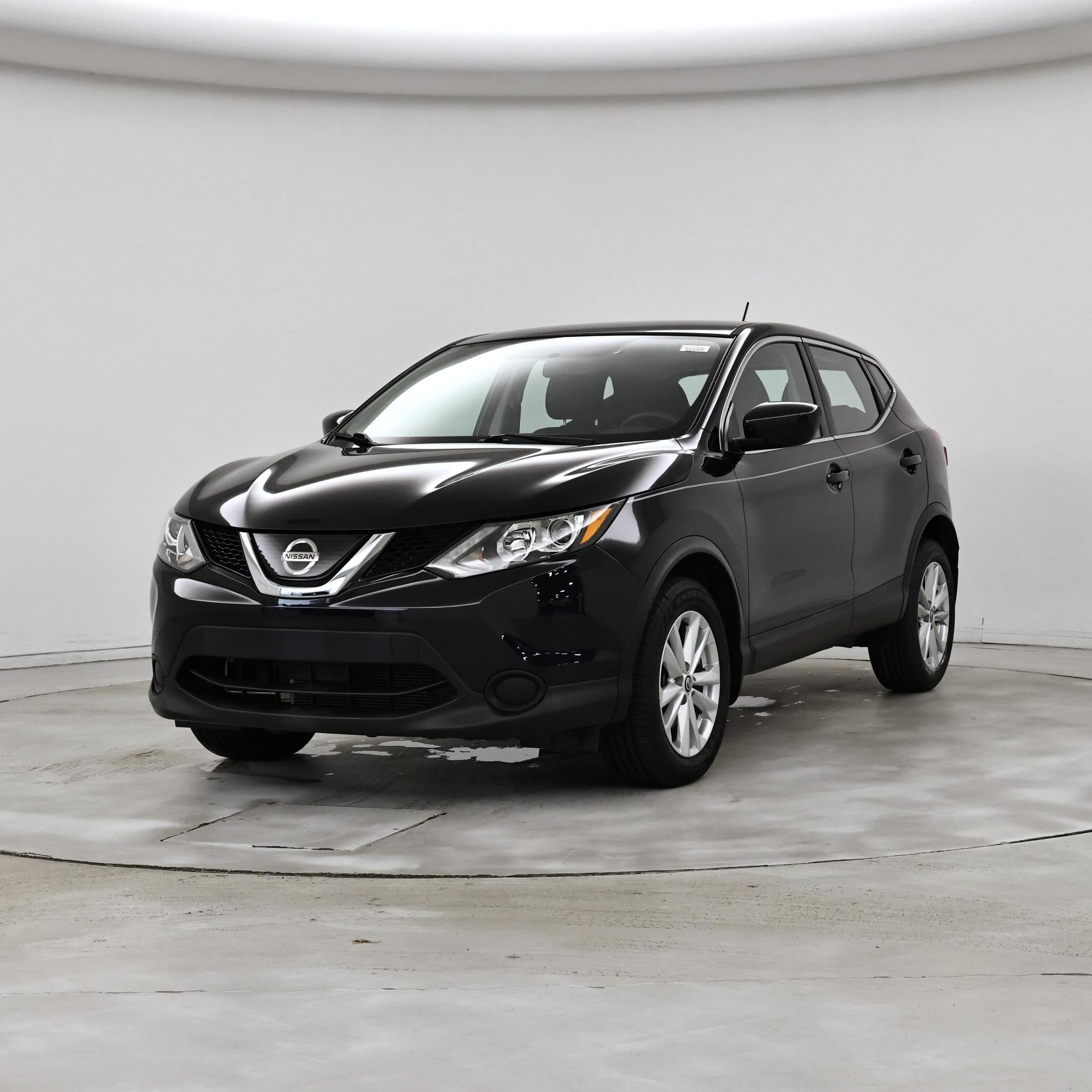 Thumbnail: 2019 Nissan Rogue Sport - 4