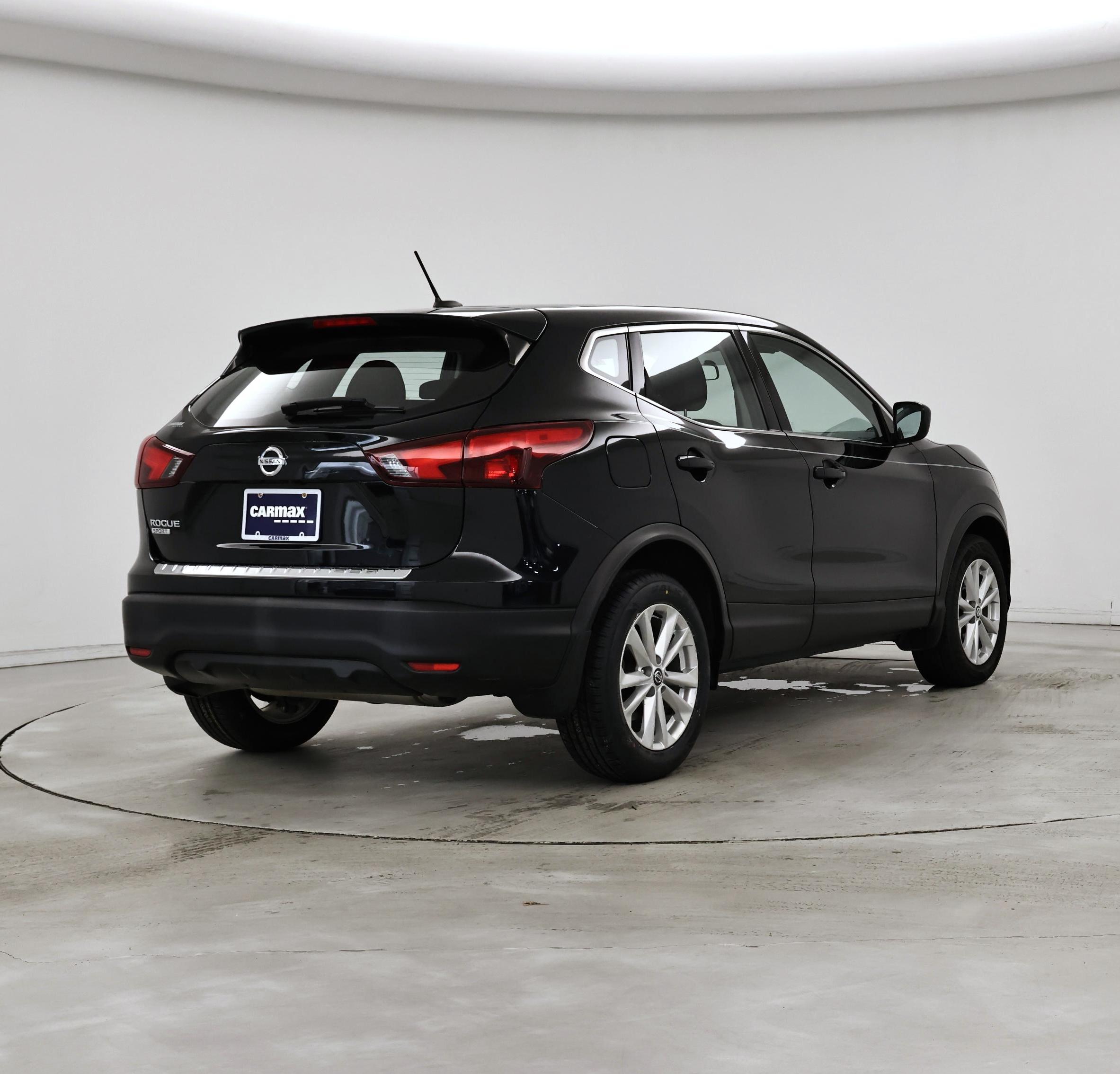 Thumbnail: 2019 Nissan Rogue Sport - 8