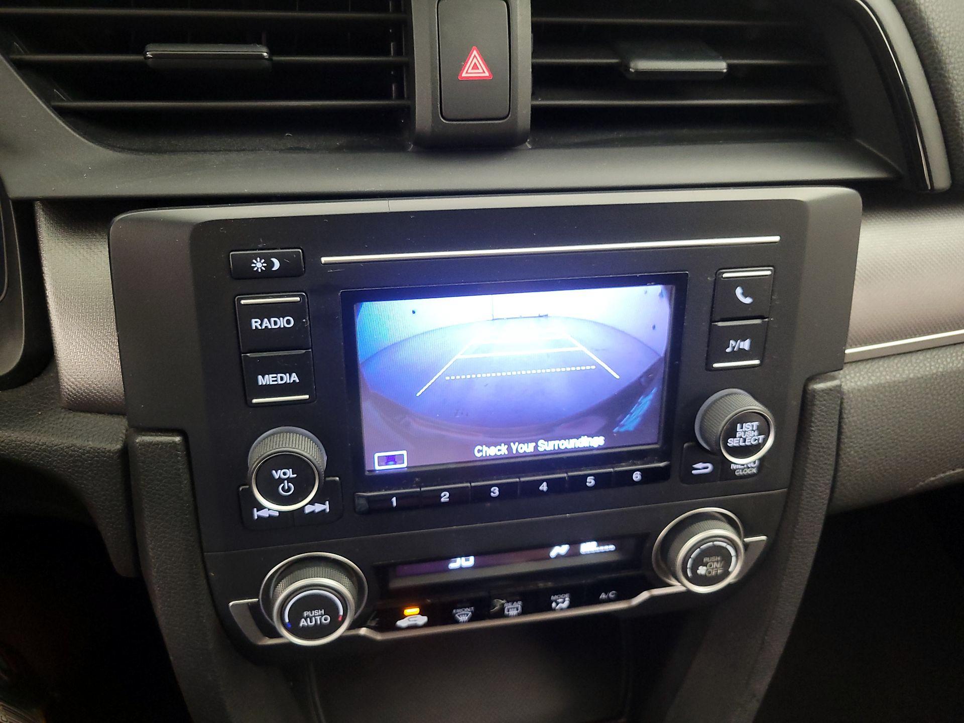 Thumbnail: 2016 Honda Civic - 14