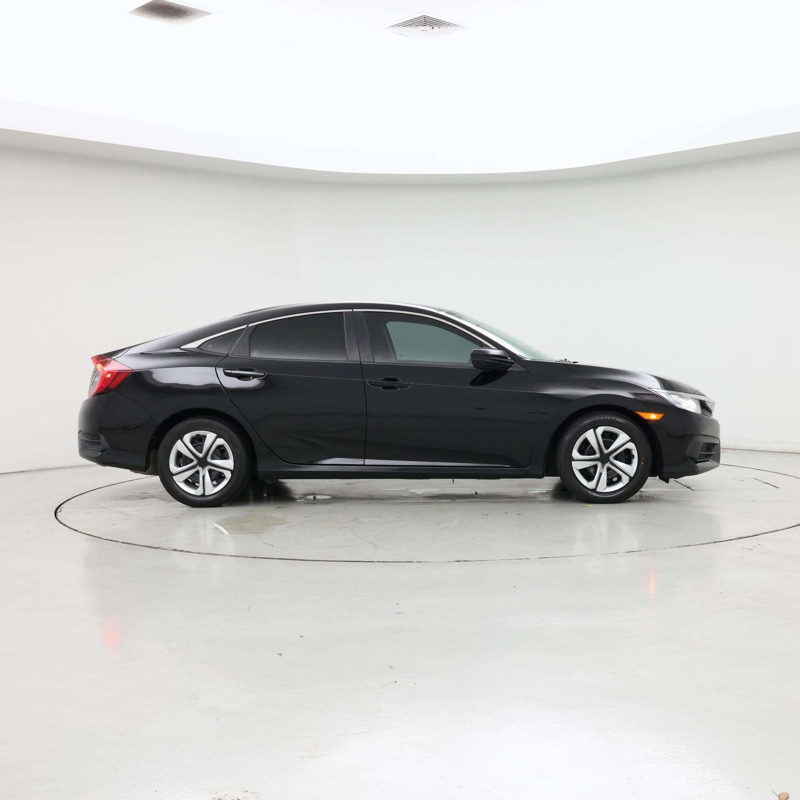 Thumbnail: 2016 Honda Civic - 7