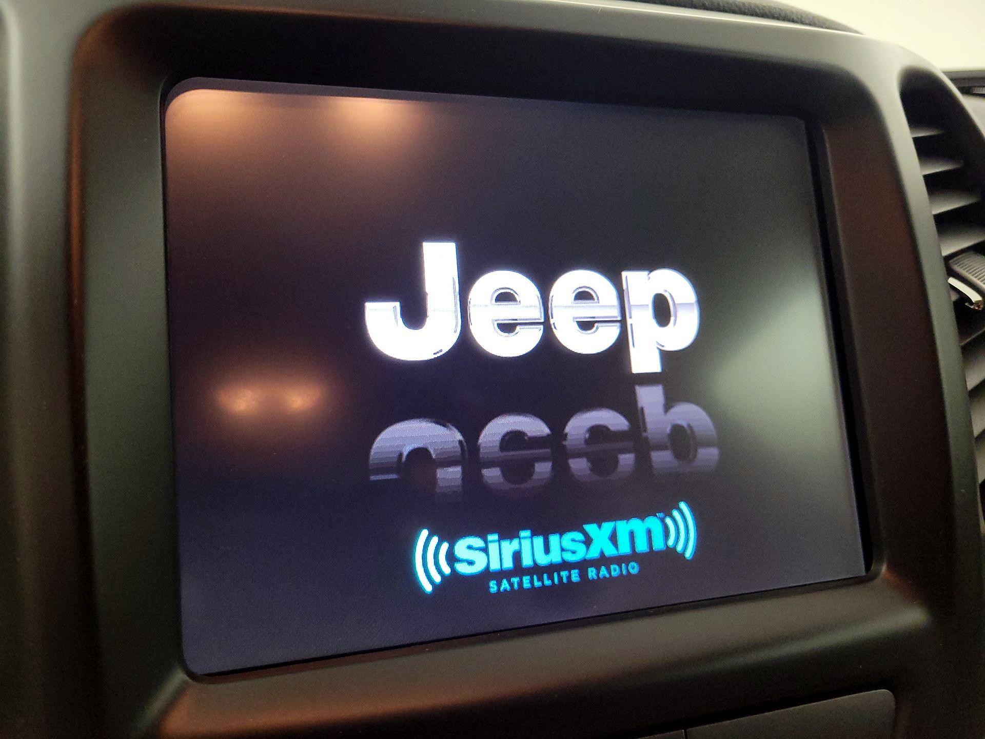 Thumbnail: 2016 Jeep Cherokee - 16