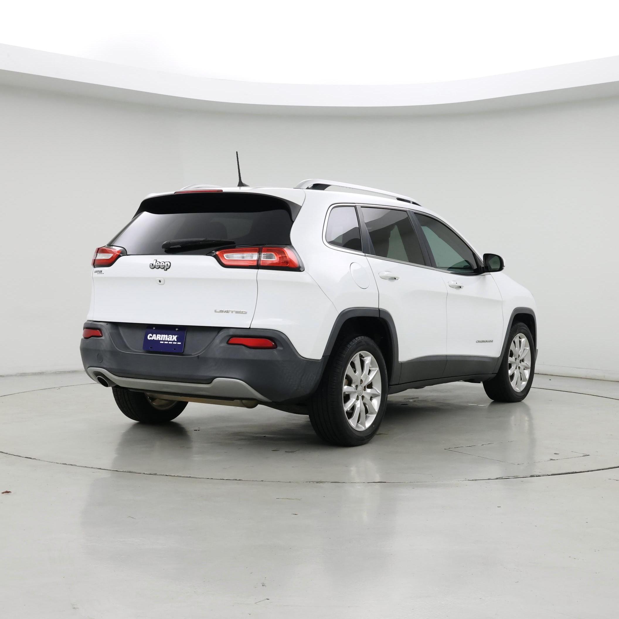 Thumbnail: 2016 Jeep Cherokee - 8