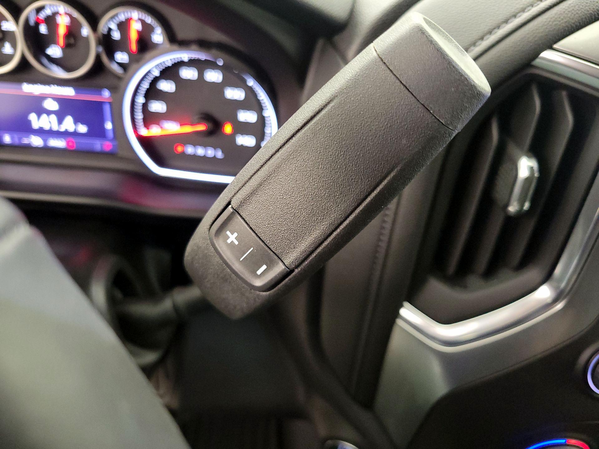 Thumbnail: 2019 Chevrolet Silverado 1500 - 17