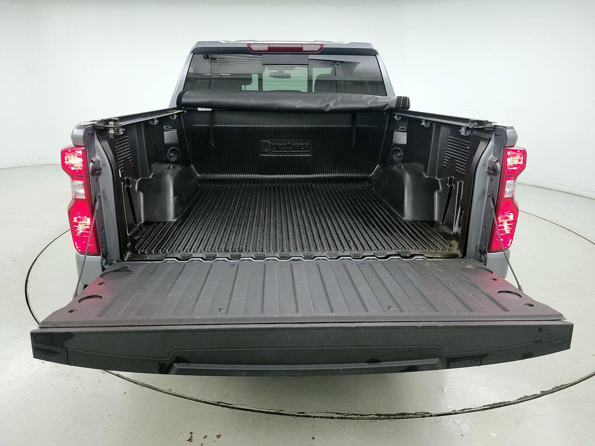 Thumbnail: 2019 Chevrolet Silverado 1500 - 20