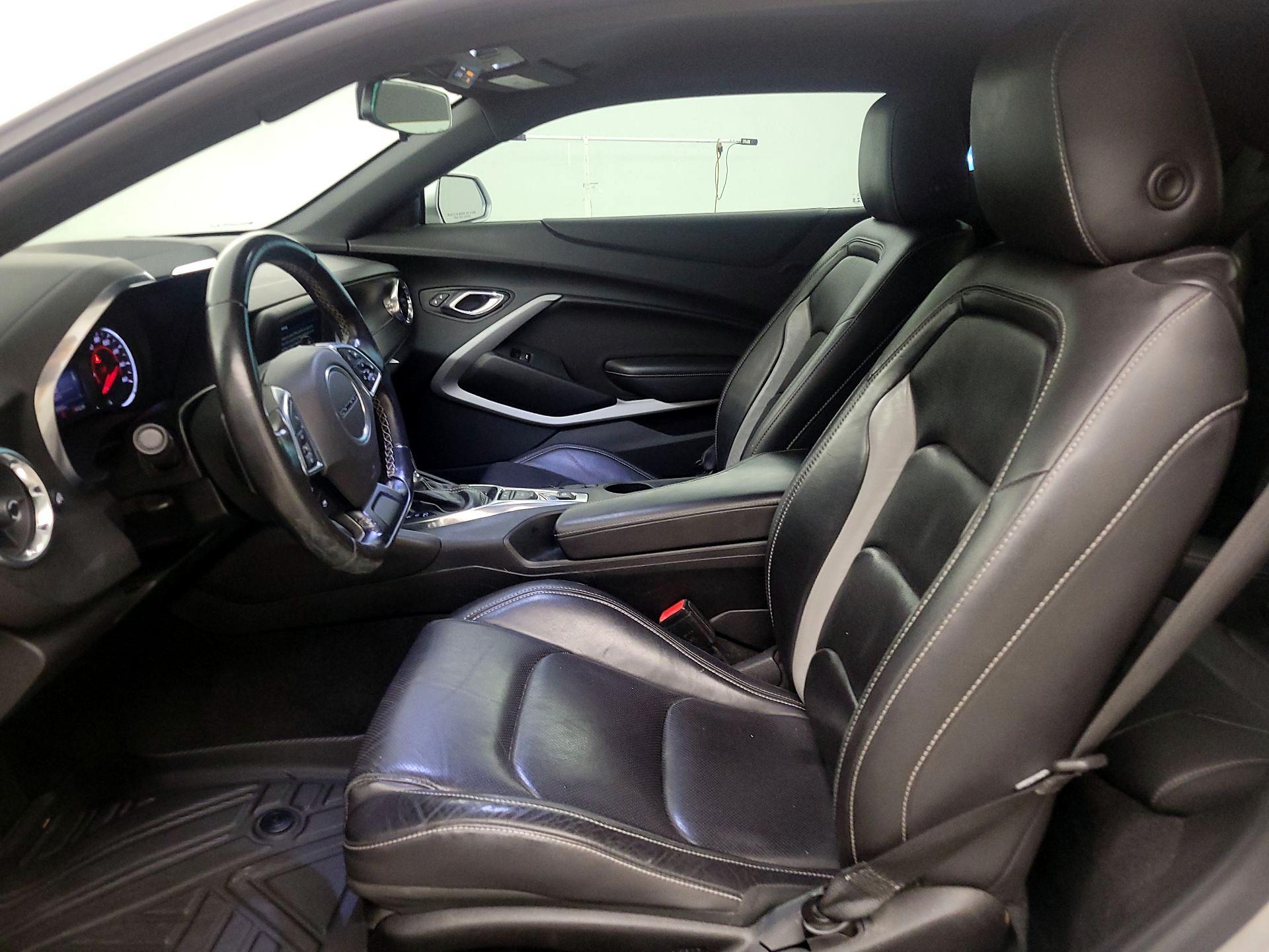 Thumbnail: 2019 Chevrolet Camaro - 11