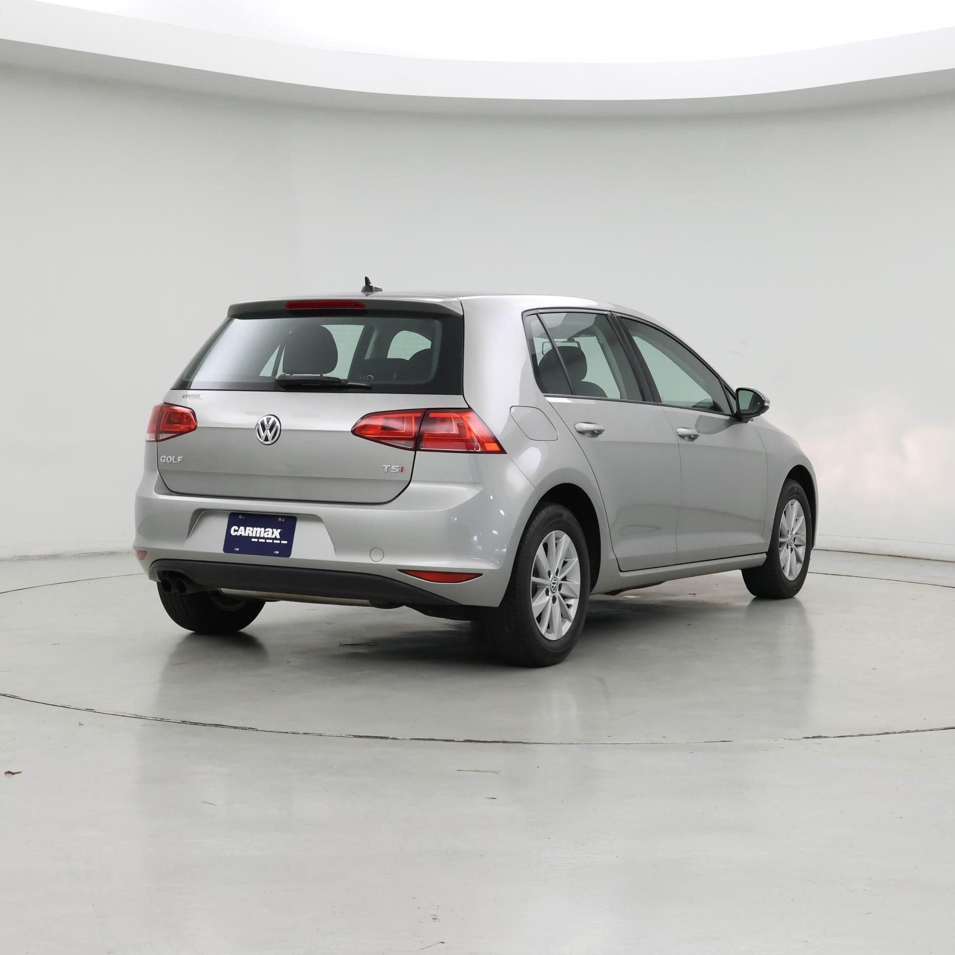 Thumbnail: 2017 Volkswagen Golf - 8