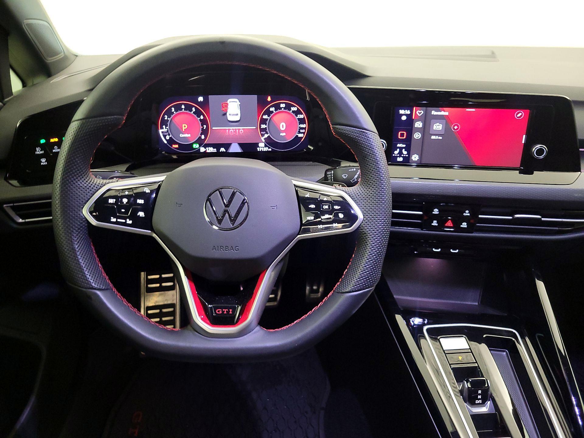 Thumbnail: 2024 Volkswagen Golf - 10