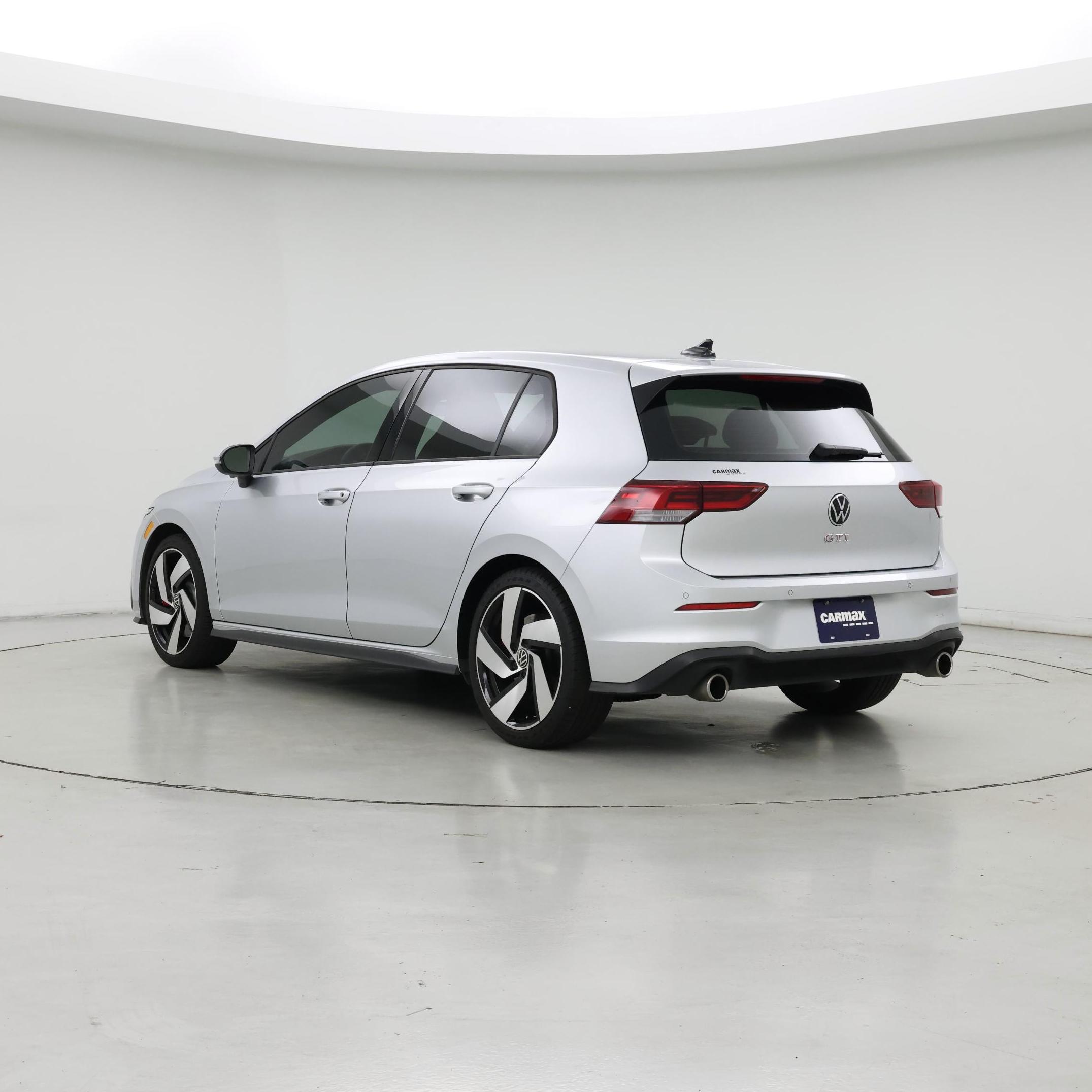 Thumbnail: 2024 Volkswagen Golf - 2