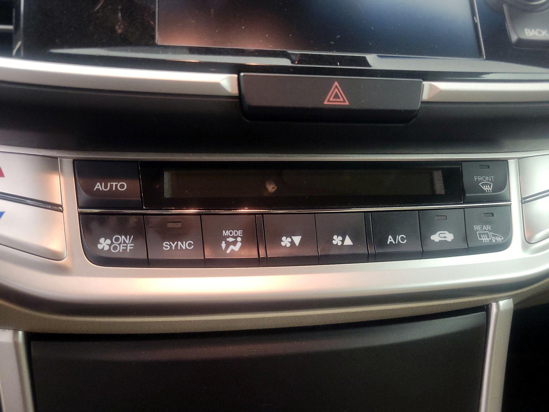 Thumbnail: 2013 Honda Accord - 16