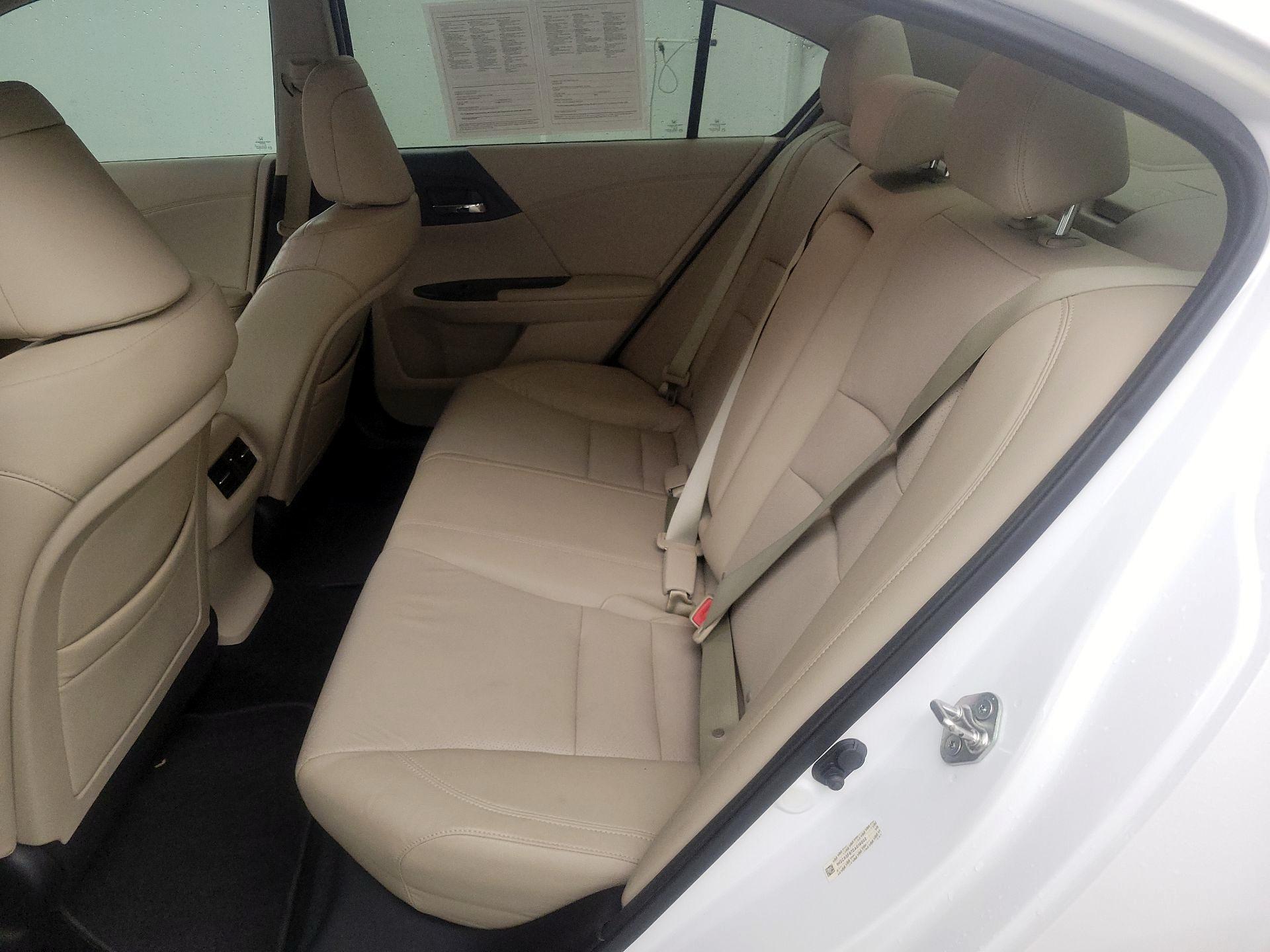 Thumbnail: 2013 Honda Accord - 20