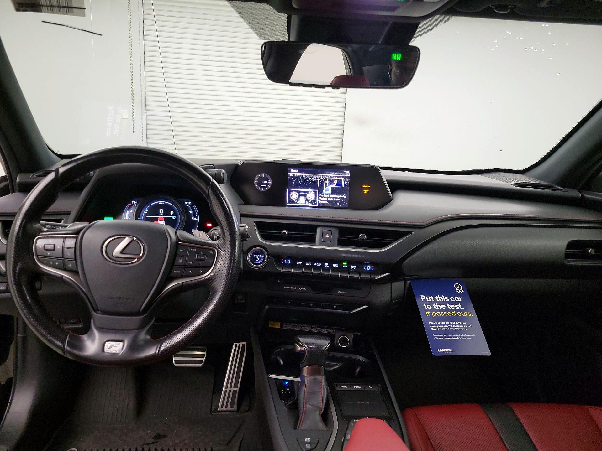 Thumbnail: 2021 Lexus UX - 9